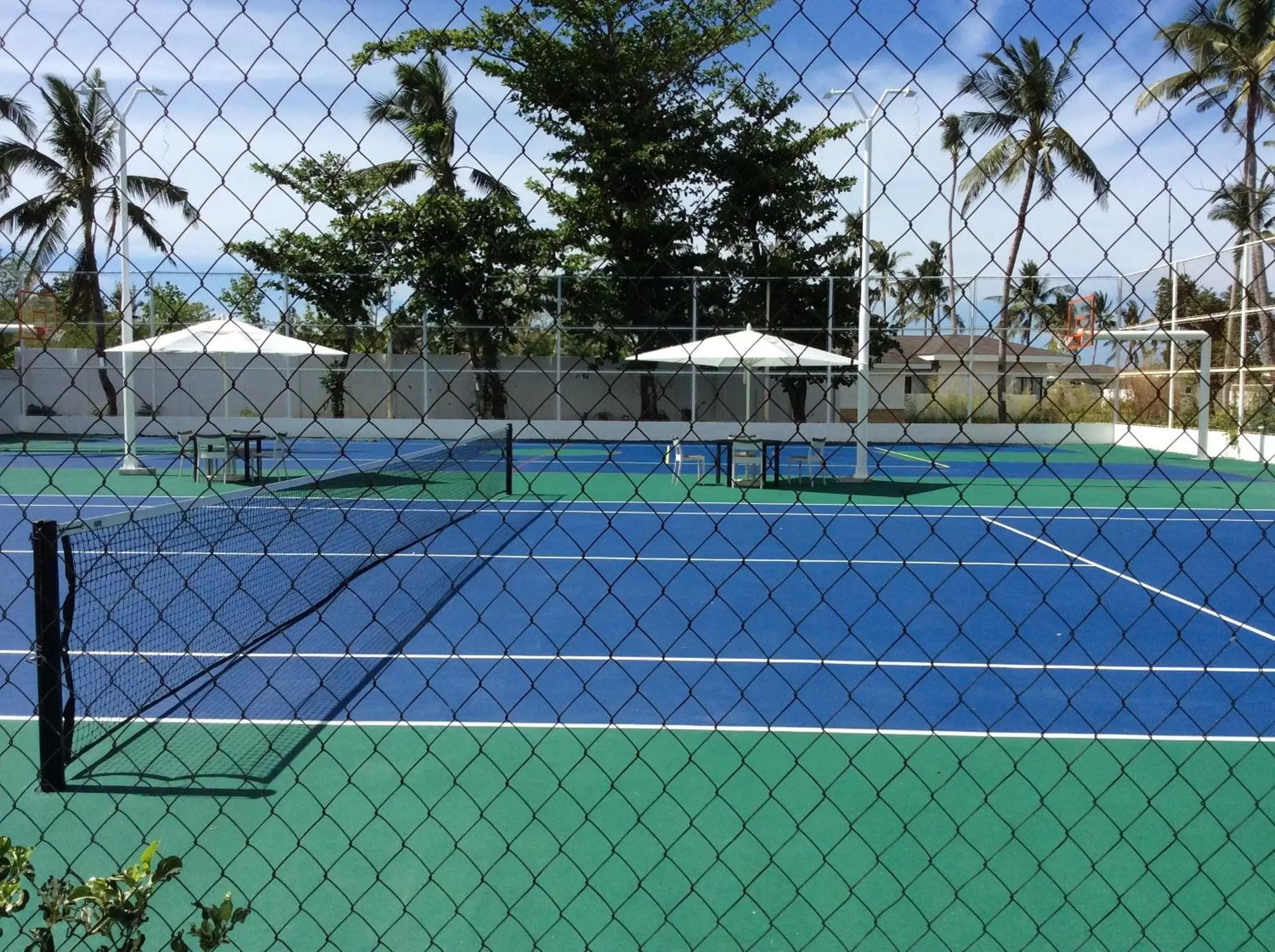 Tennis court, Swimming Pool in Kandaya Resort