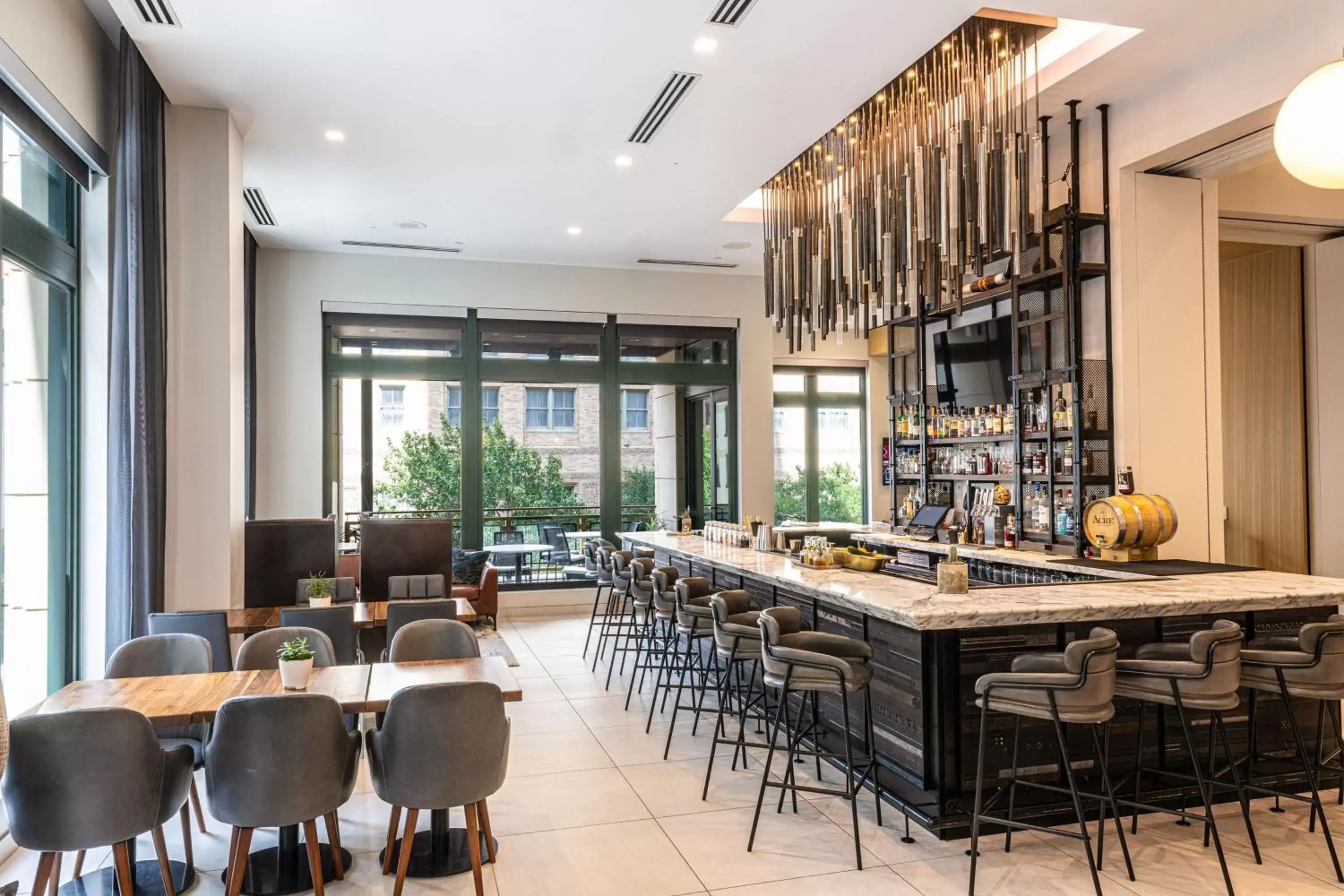 Lounge or bar, Restaurant/Places to Eat in AC Hotel by Marriott Fort Worth Downtown