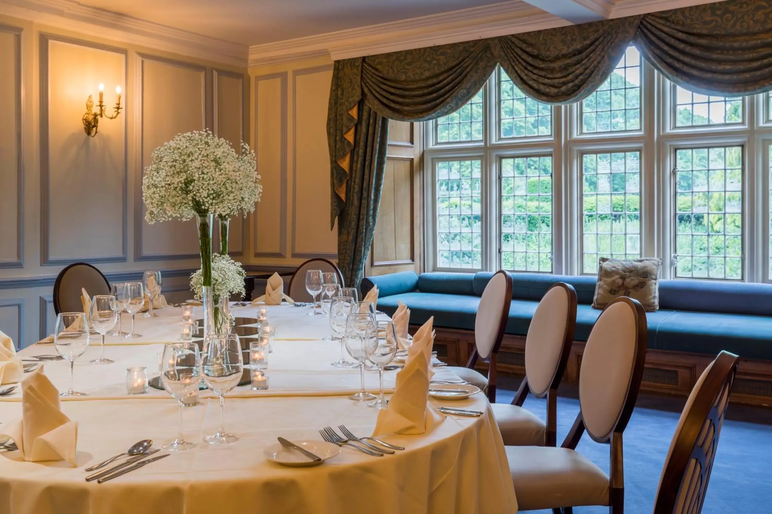 Area and facilities, Restaurant/Places to Eat in Coombe Abbey Hotel