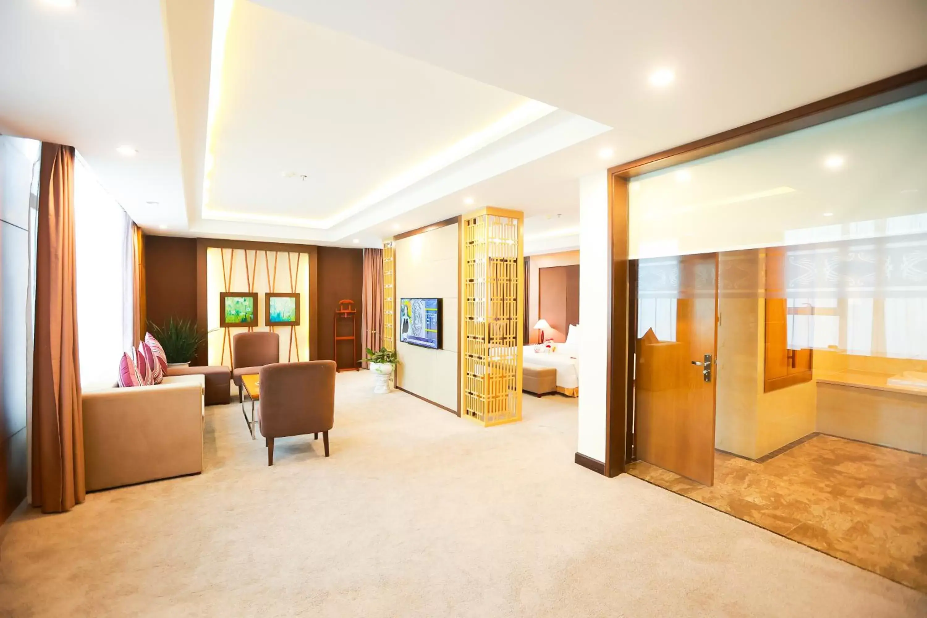 TV and multimedia, Lobby/Reception in Muong Thanh Luxury Nhat Le Hotel