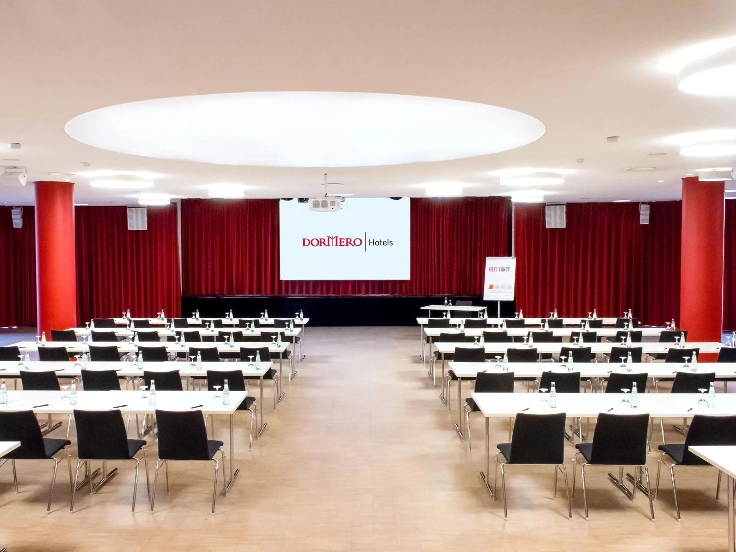Meeting/conference room in DORMERO Hotel Kelheim