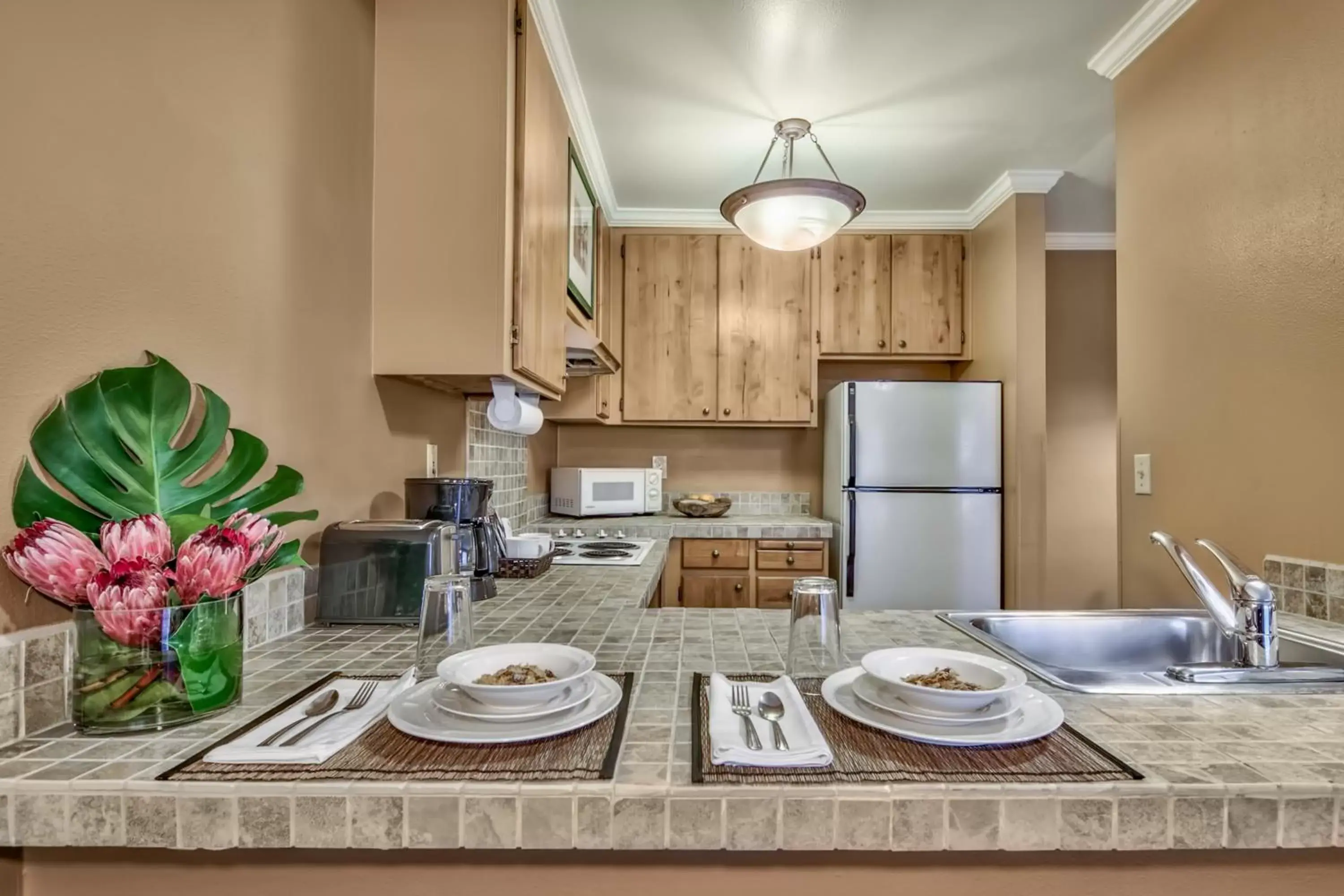 Kitchen or kitchenette, Kitchen/Kitchenette in Forest Suites Resort at the Heavenly Village