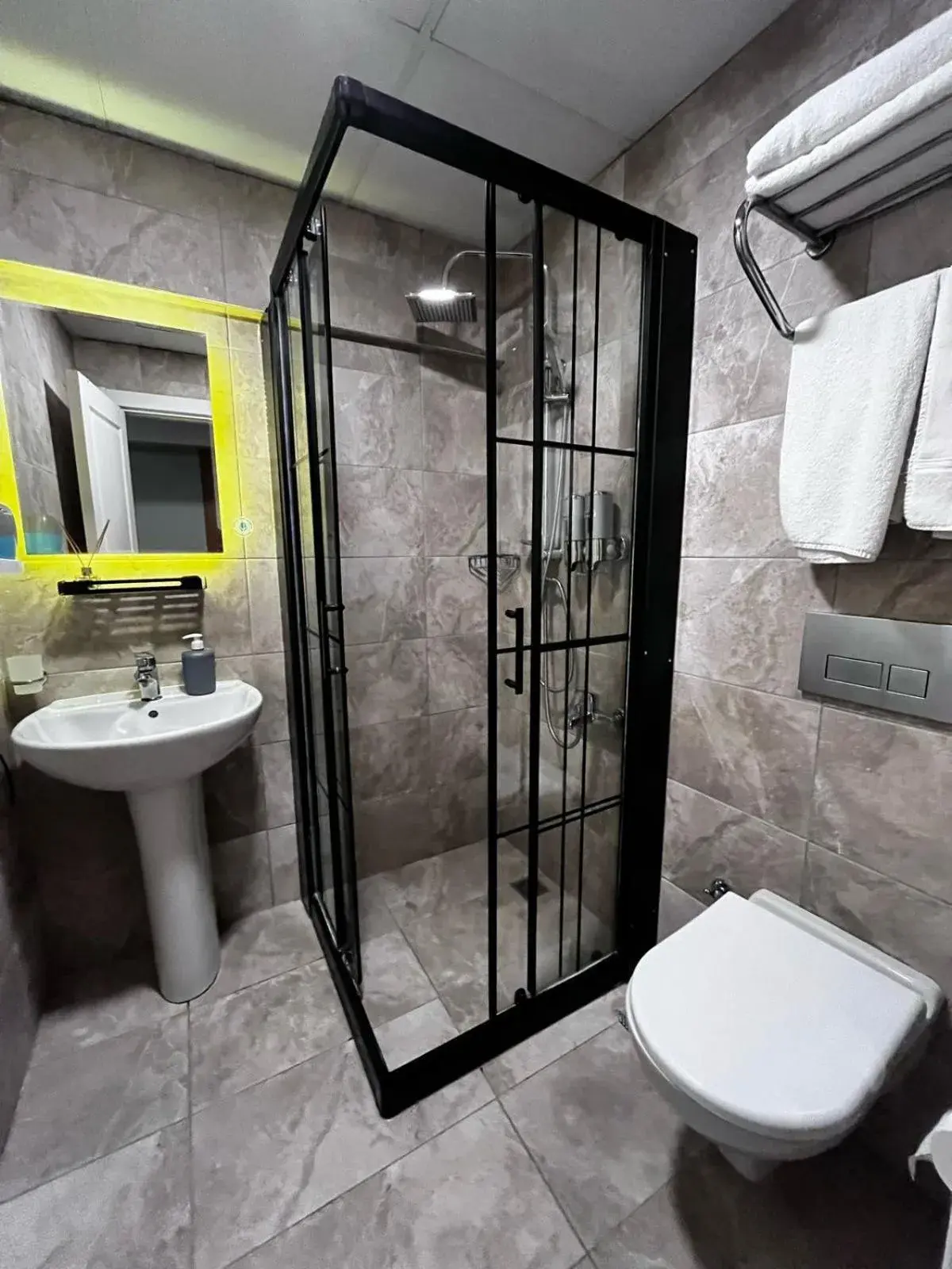 Bathroom in Naila Hotel