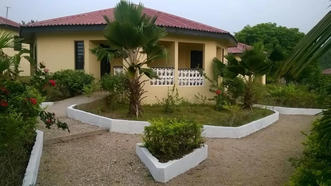 Paradise Ocean Resort