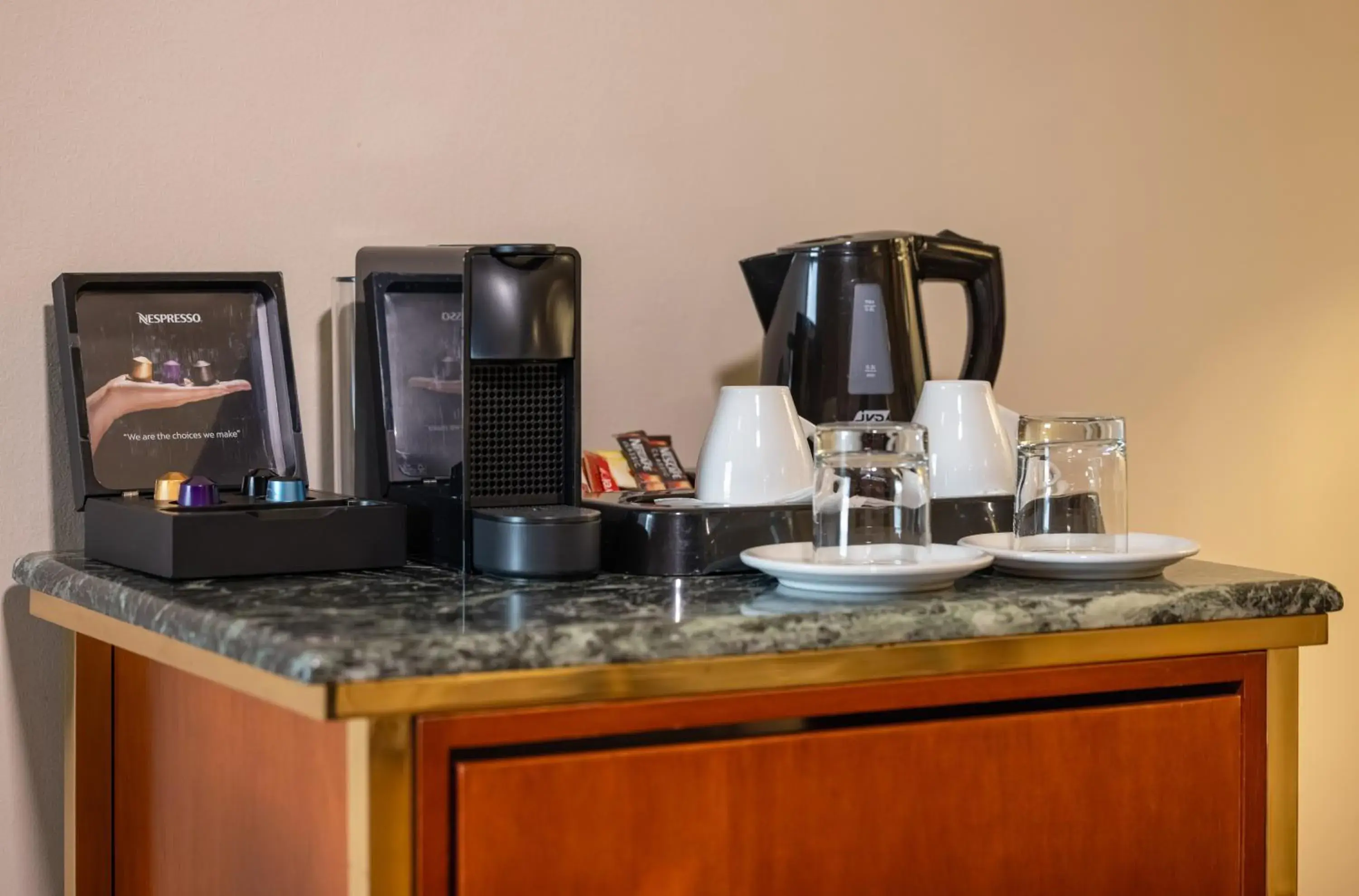 Coffee/tea facilities in Ilisia Hotel Athens