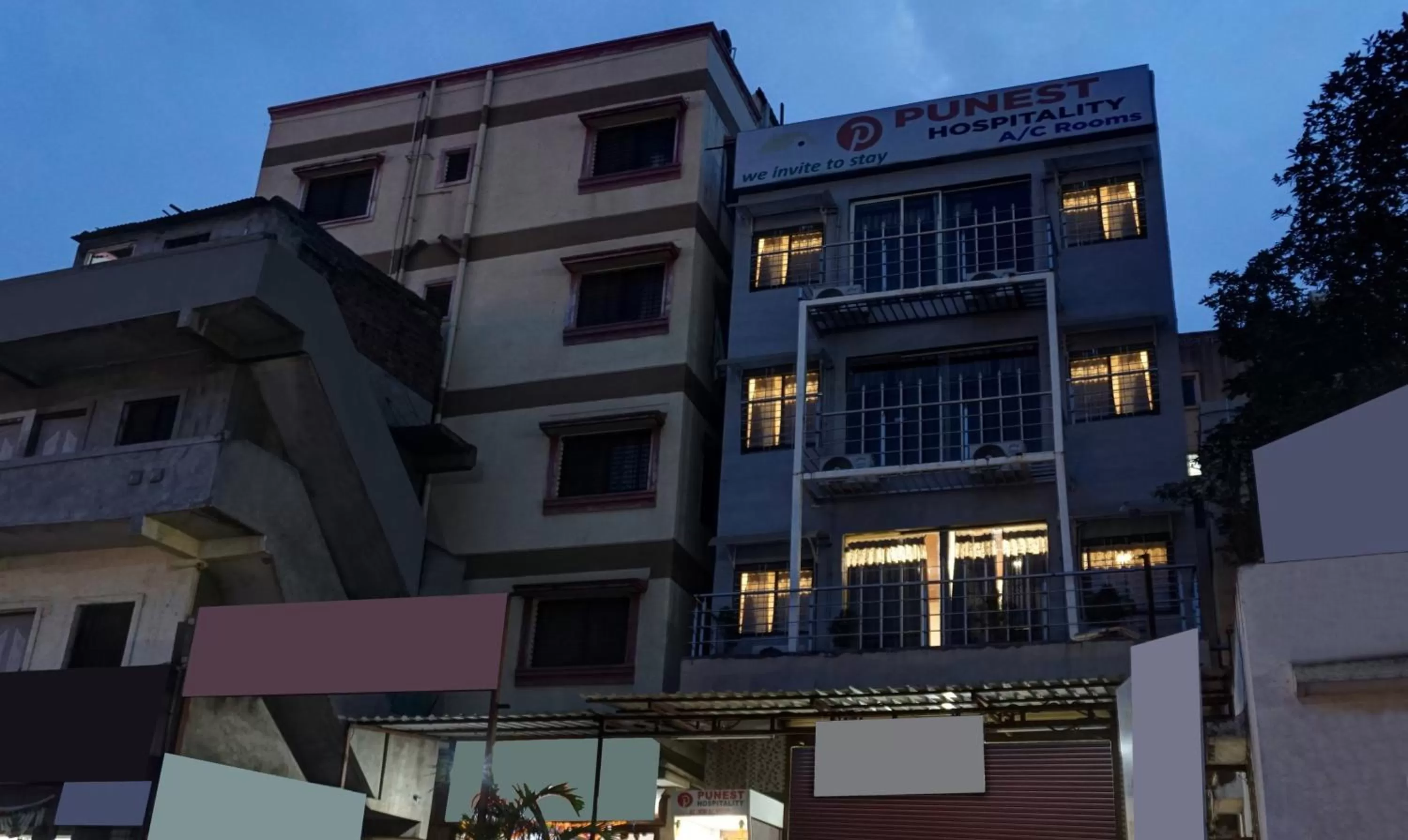 Facade/entrance, Property Building in Itsy By Treebo - Punest