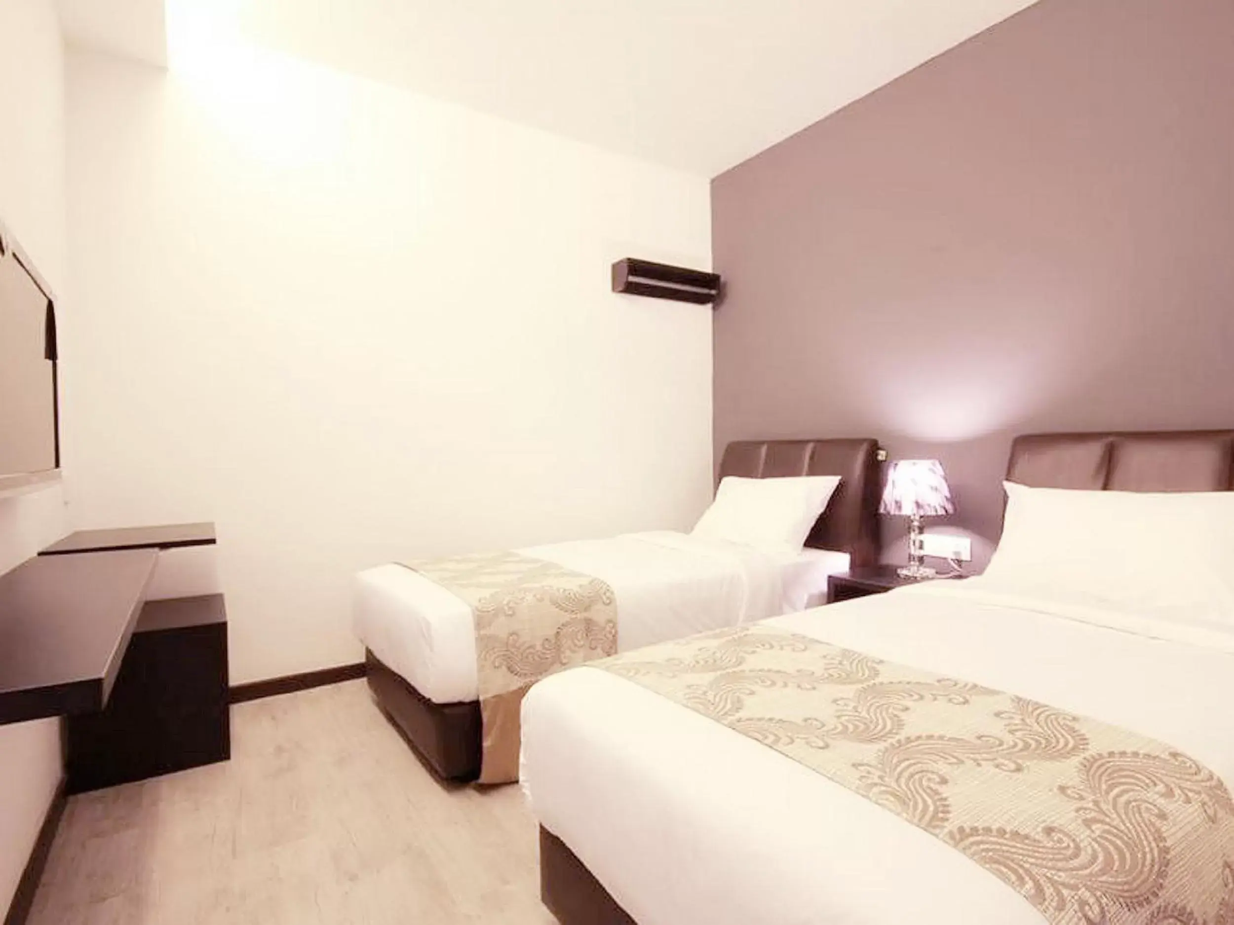 Bedroom, Bed in Sandy Hotel Malacca Bedroom, Bed in Sandy Hotel Malacca