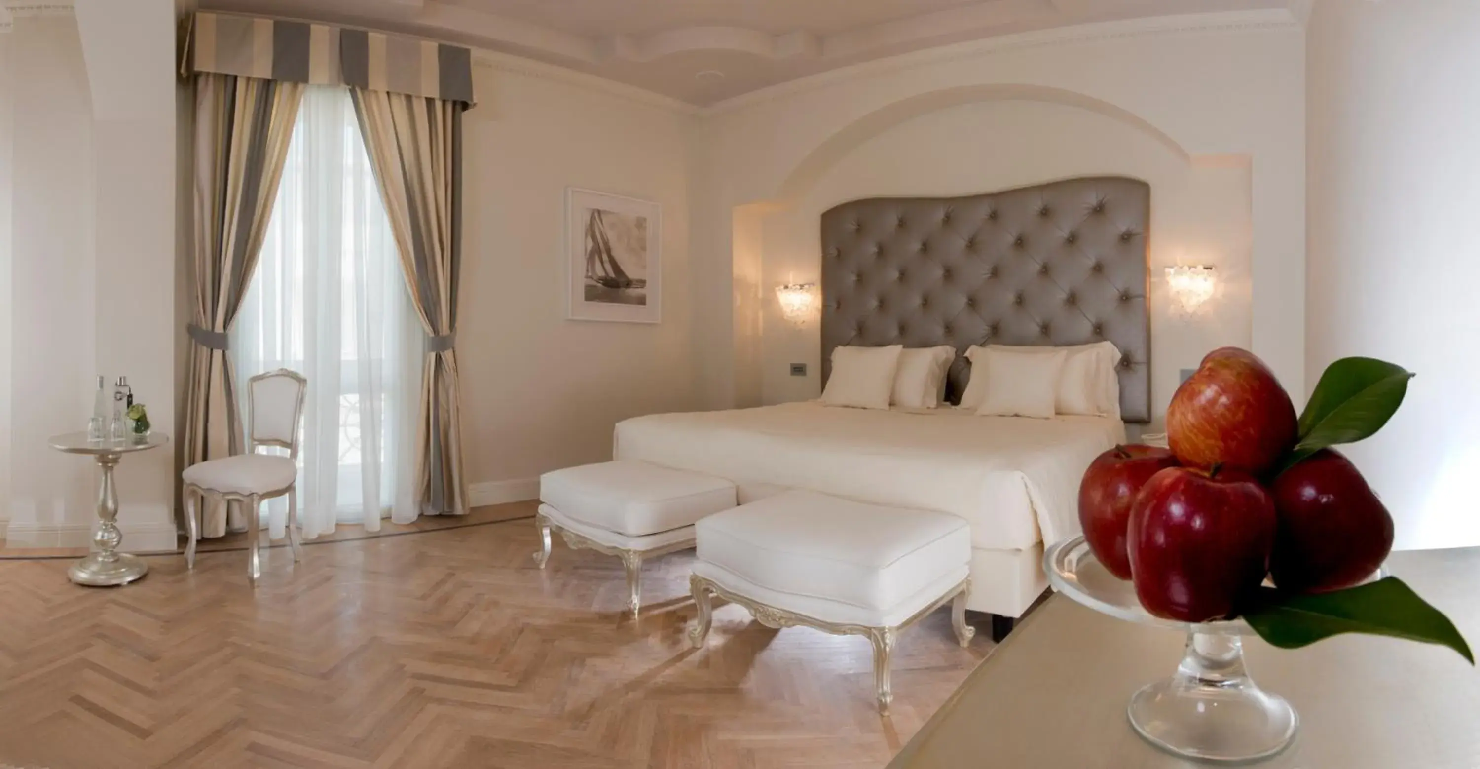 Bed in Grand Hotel Da Vinci