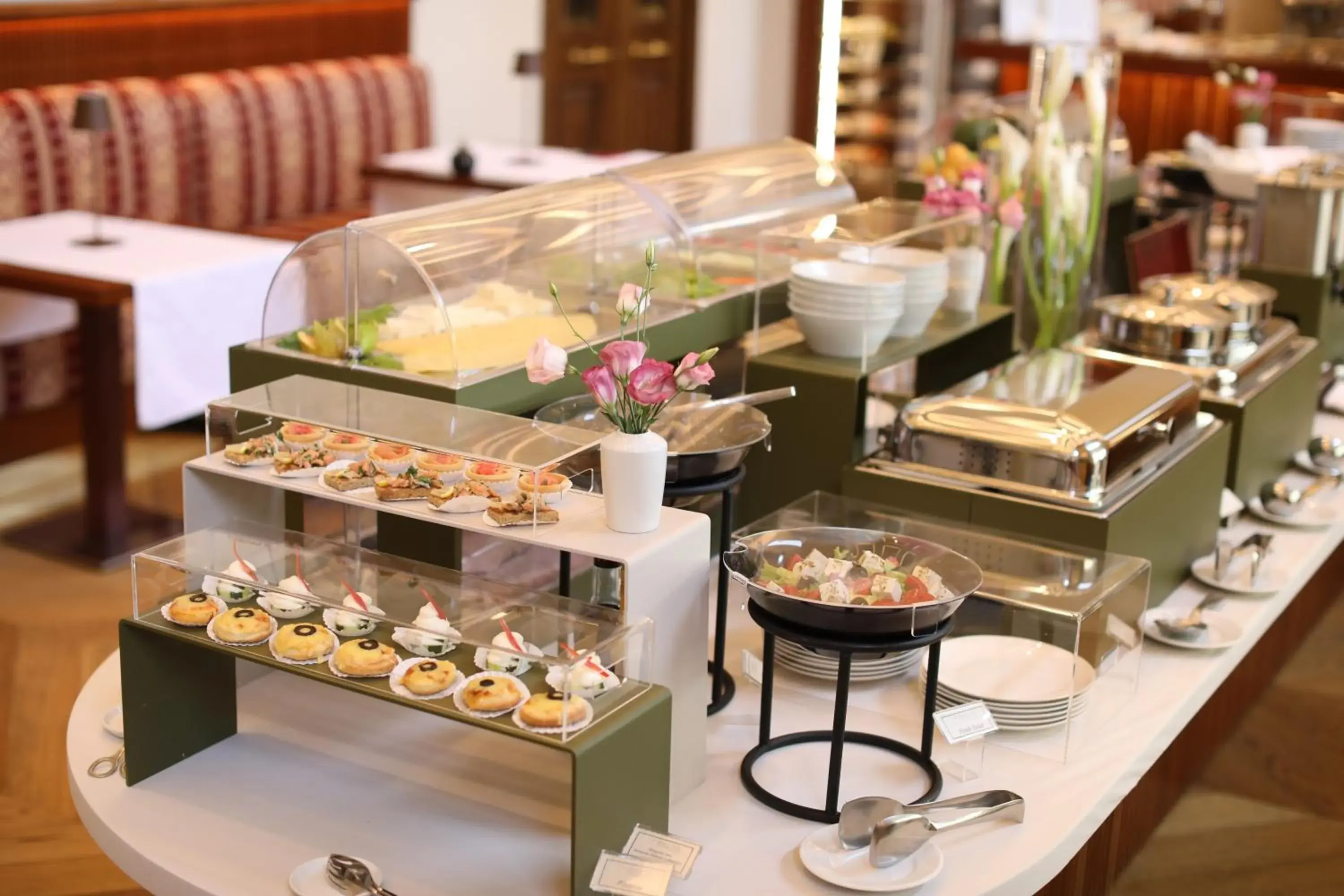 Breakfast in Grand Hotel Yerevan - Small Luxury Hotels of the World