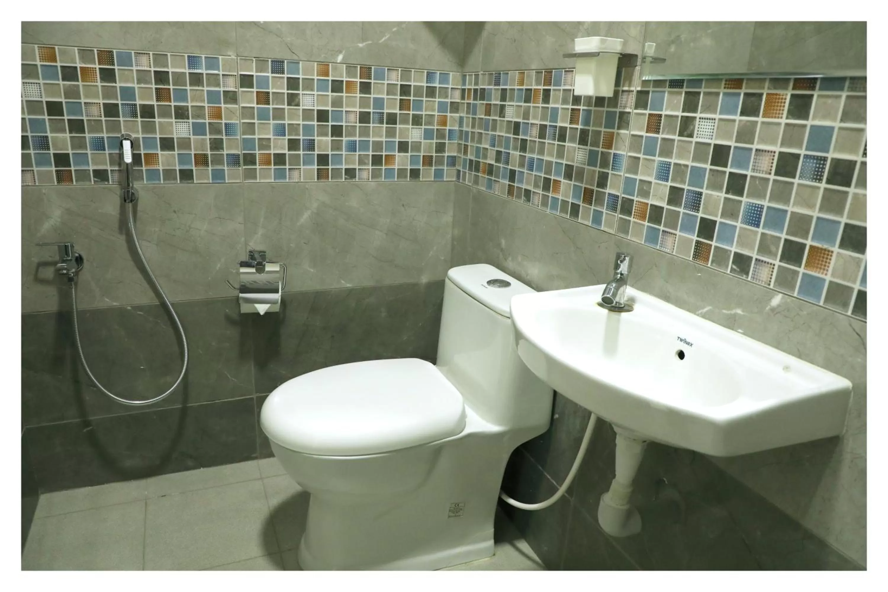 Bathroom in Clarks Inn Express ,Sirkazhi