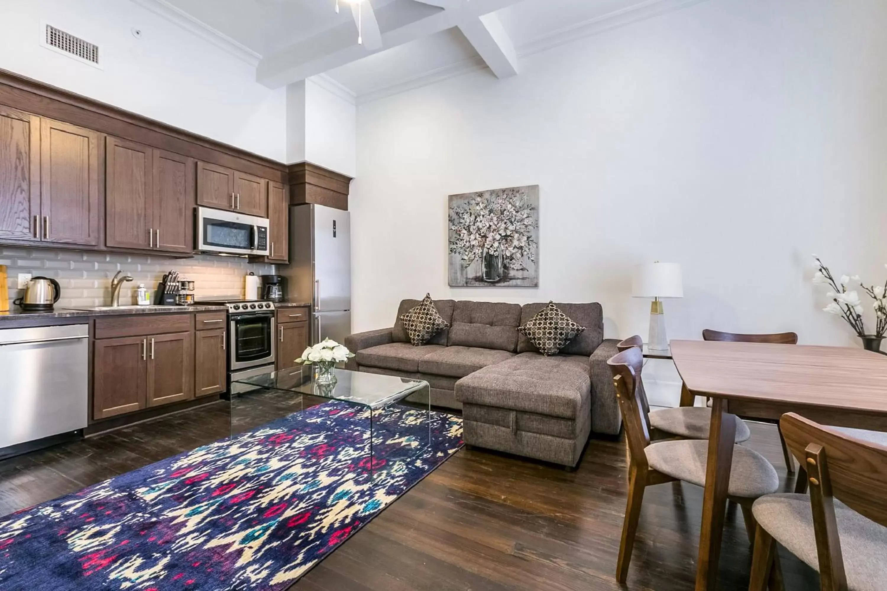 Kitchen or kitchenette, Dining Area in 1 and 2 BR Private Condos Steps Away From French Quarter