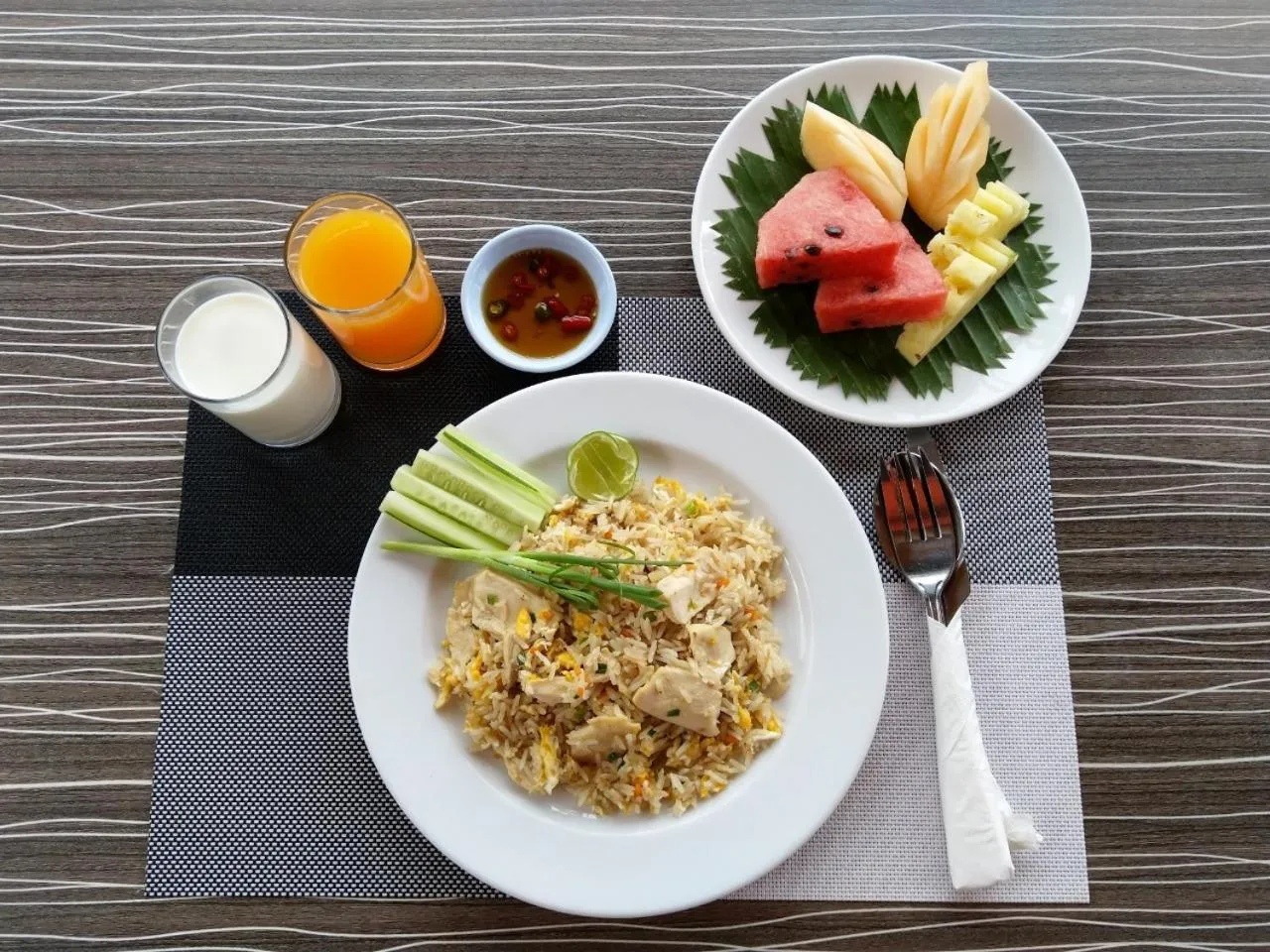 Food and drinks in Woraburi Phuket Resort & Spa - SHA Plus