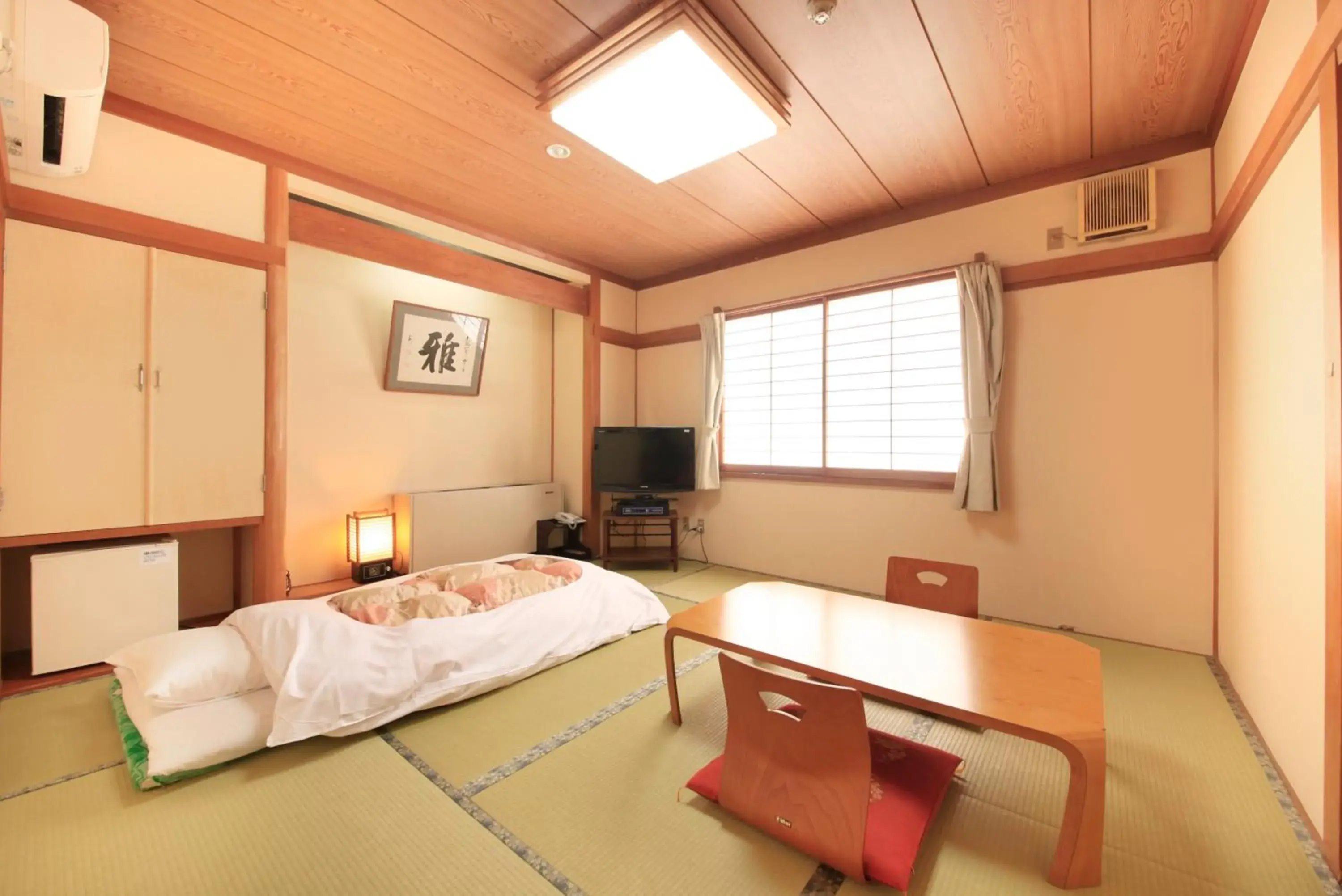 Photo of the whole room in Fujinomiya Green Hotel