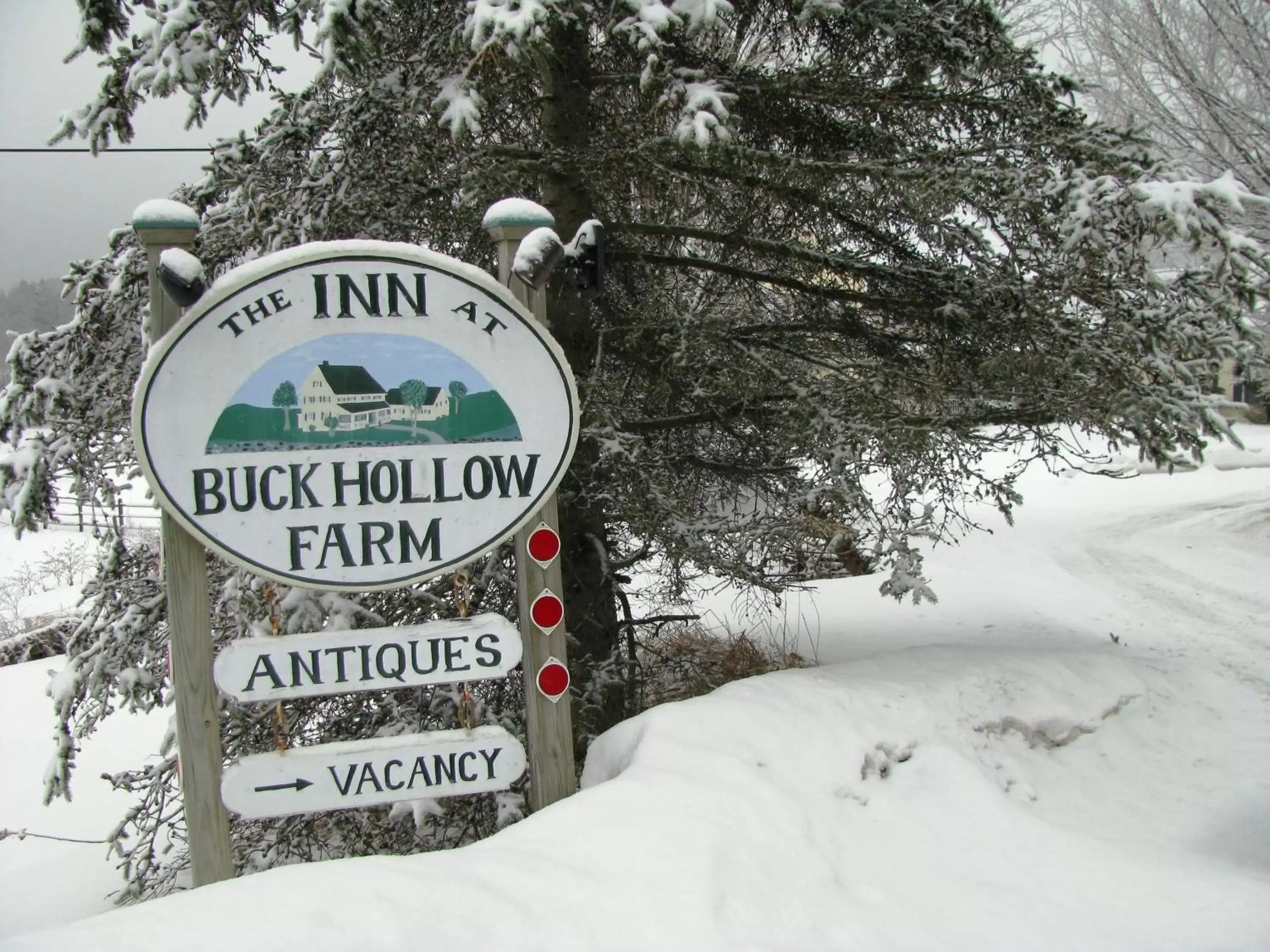 Facade/entrance, Winter in Inn at Buck Hollow Farm