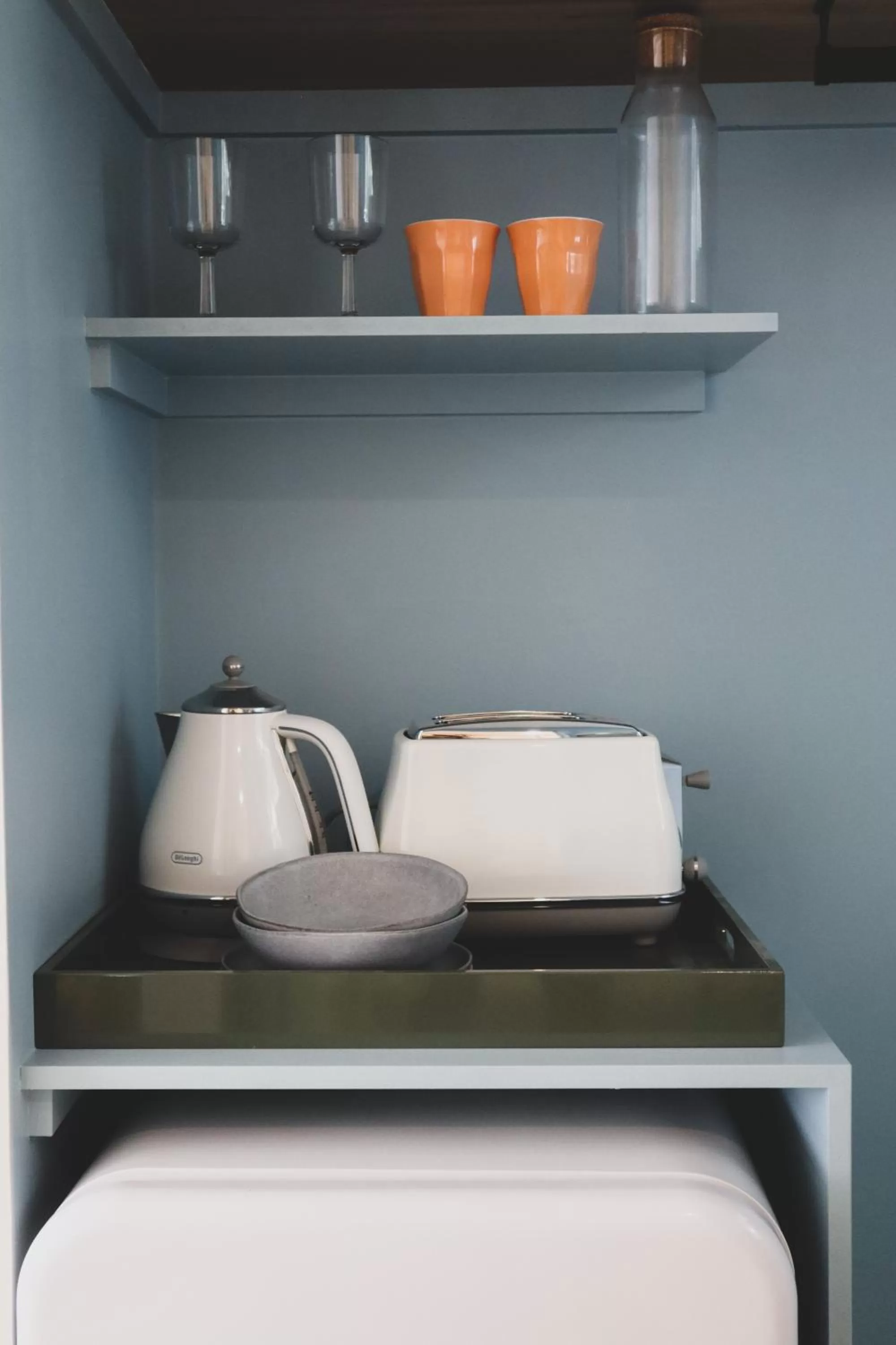 Coffee/tea facilities in The Blue Water Motel