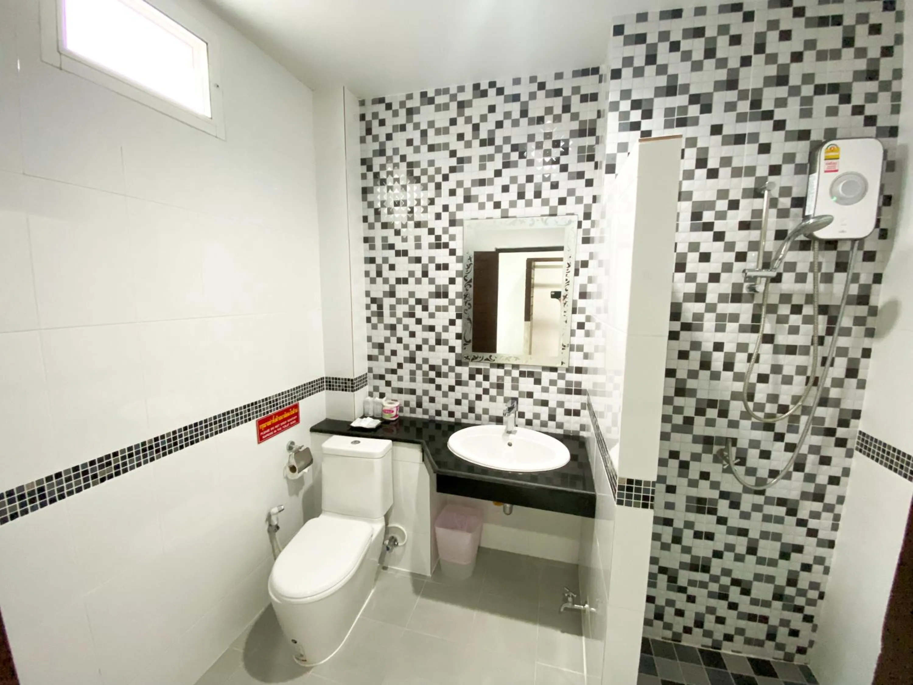 Bathroom in Hatzanda Lanta Resort - SHA Extra Plus