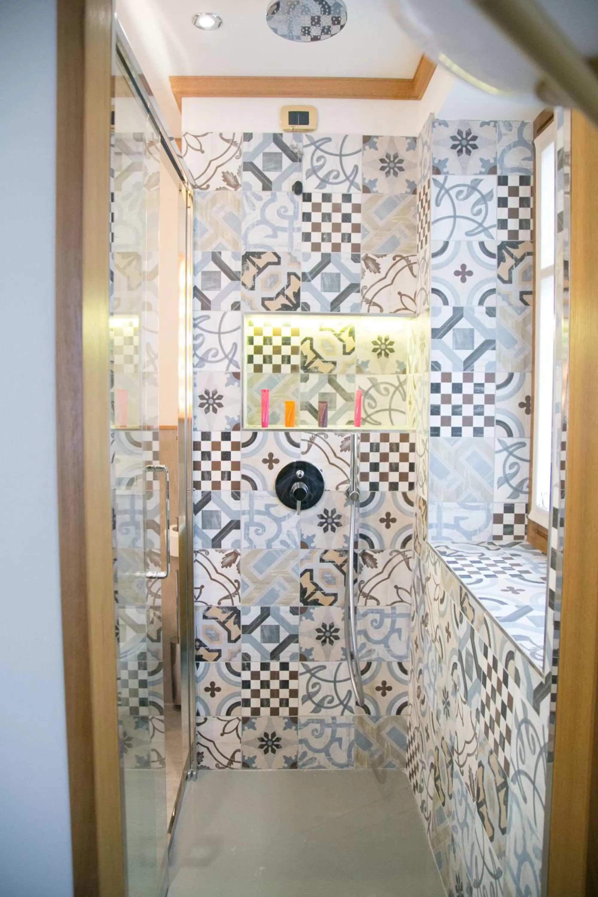 Shower in Ambra Cortina Luxury&Fashion Hotel