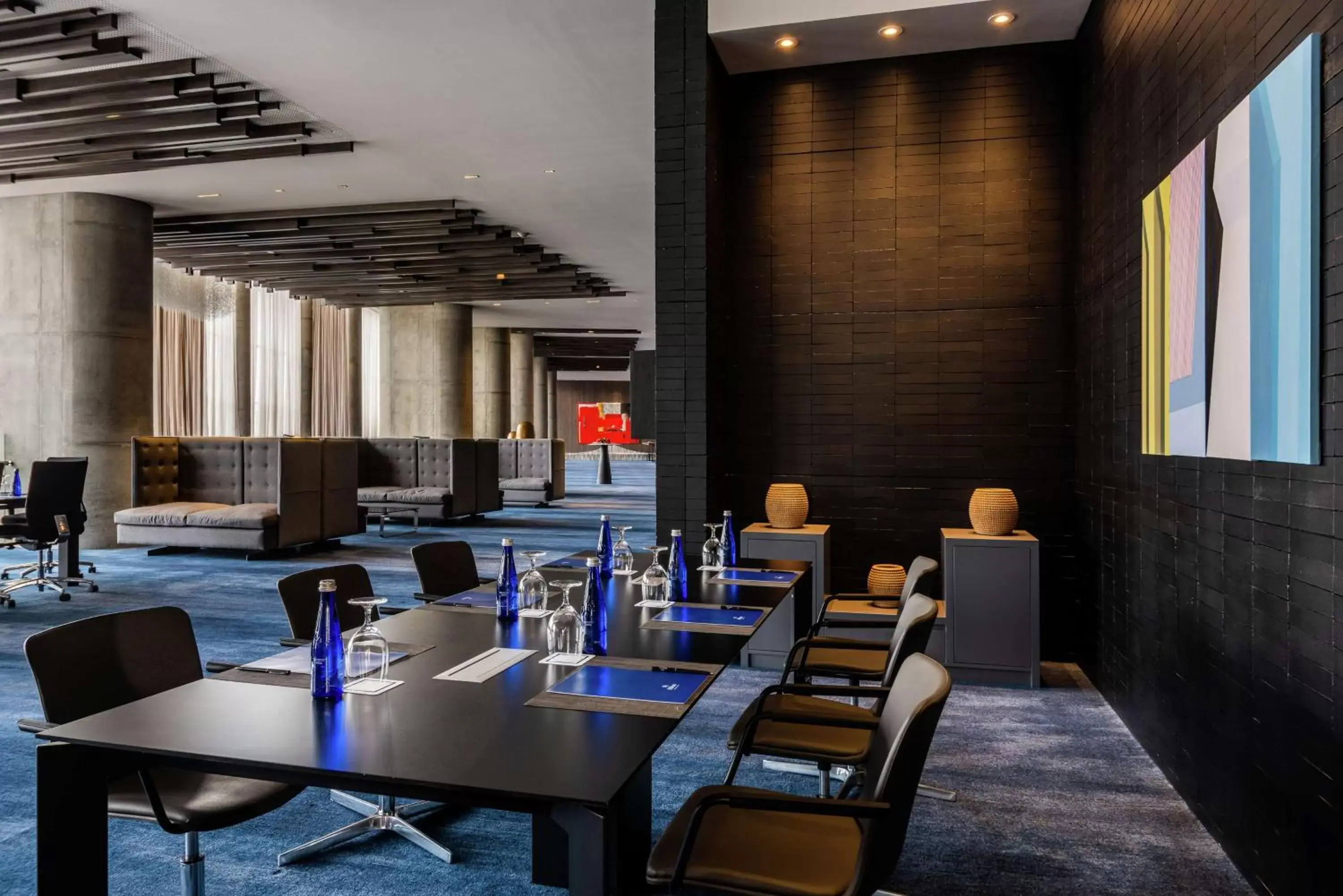Meeting/conference room, Restaurant/Places to Eat in Hilton Bogota Corferias