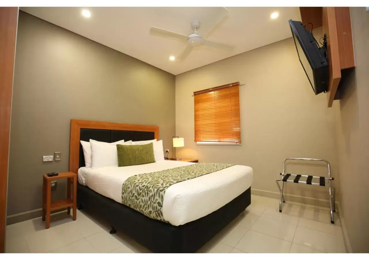Premier Two-Bedroom Suite in Ela Beach Hotel