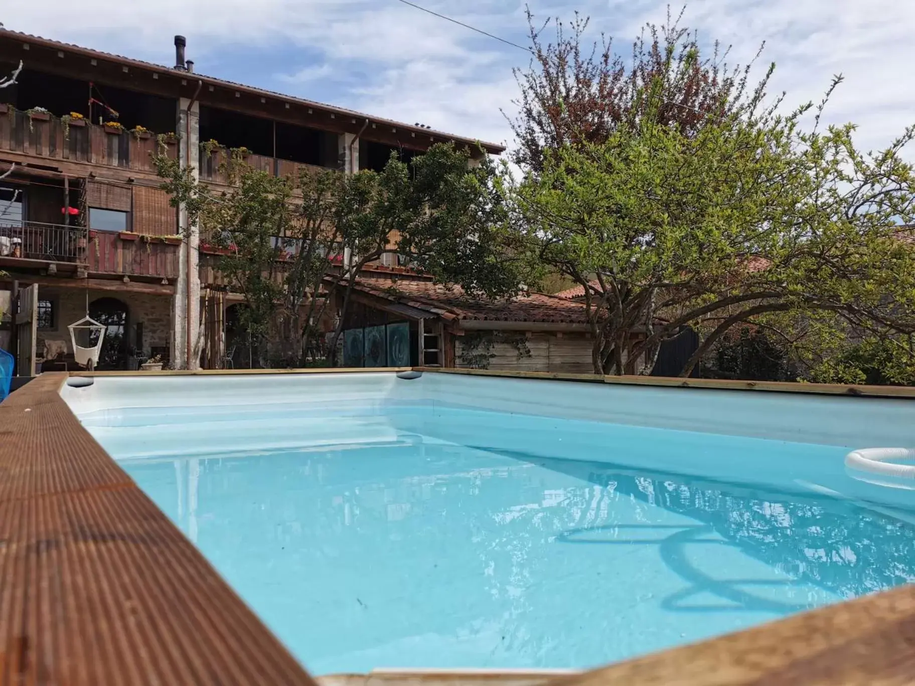 Swimming Pool in B&B con SPA il Castello di Lucawest