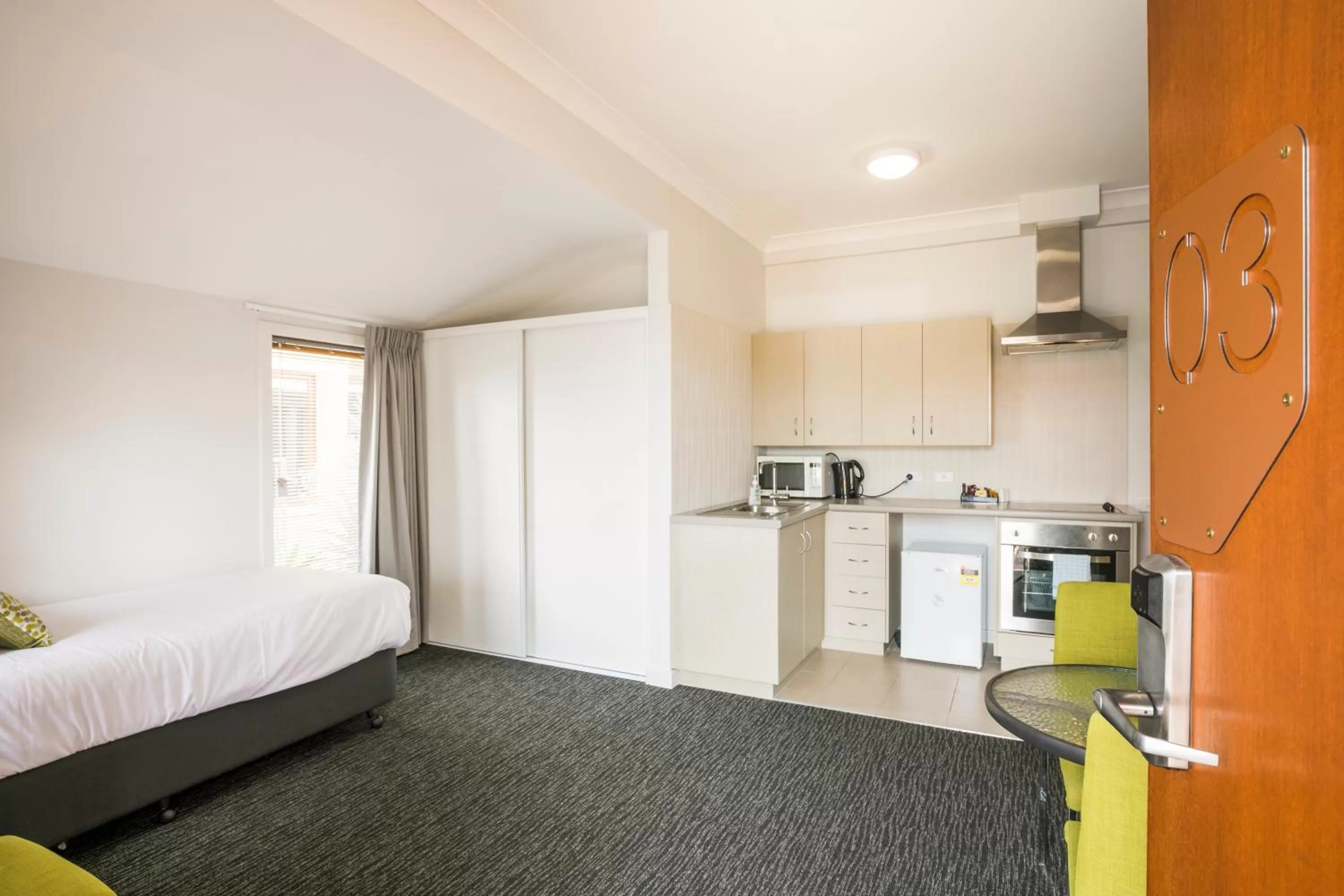 Kitchen or kitchenette, Bed in Nightcap at the Ship Inn