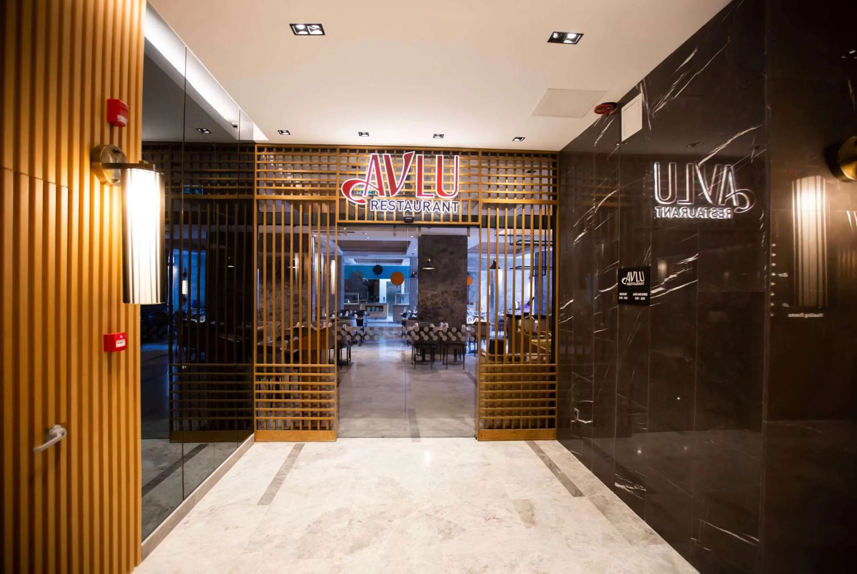 Restaurant/places to eat in Ramada Plaza Sultanahmet