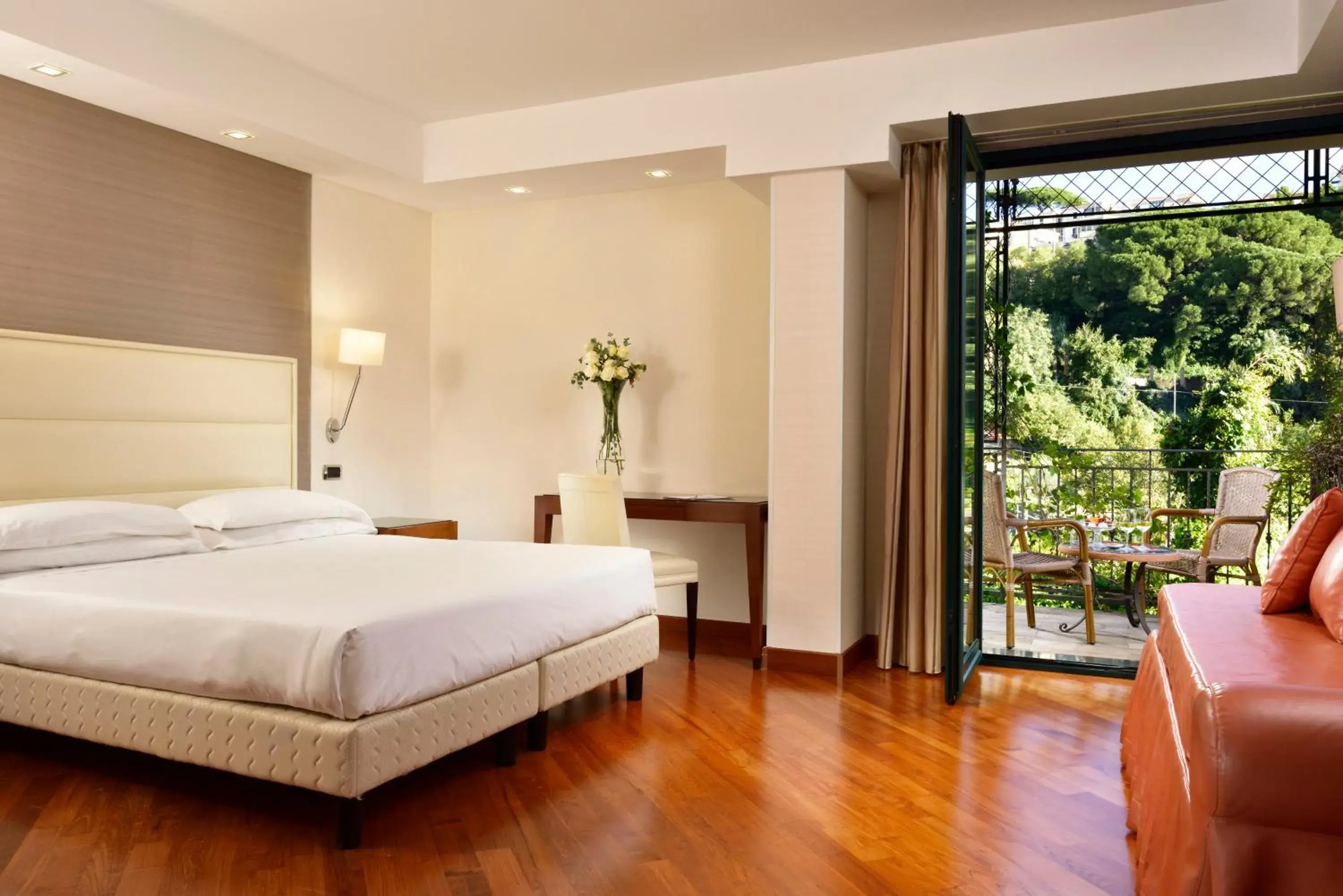 Bedroom, Bed in Hotel Raito Wellness & SPA