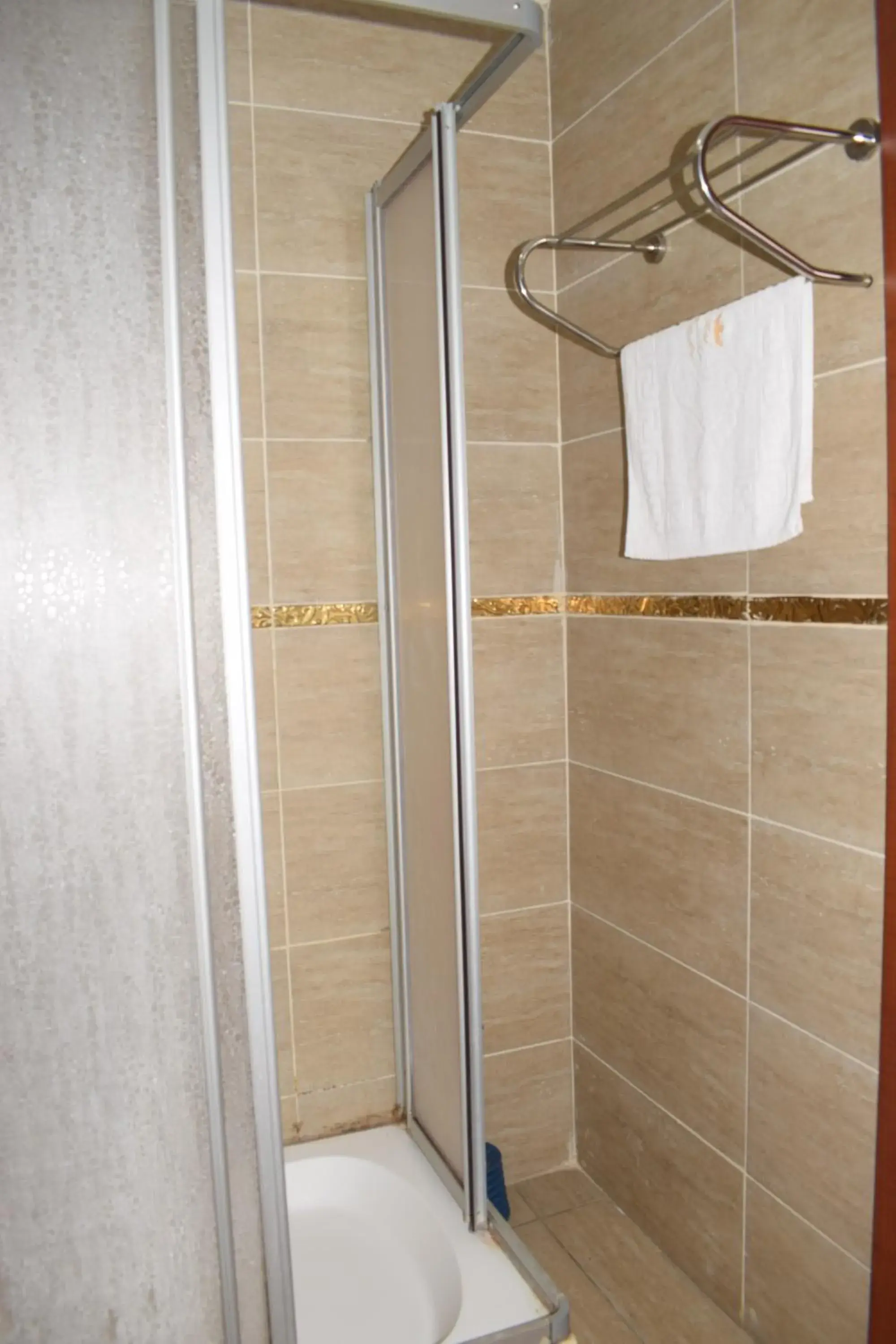 Shower, Bathroom in Royal Suites Besiktas