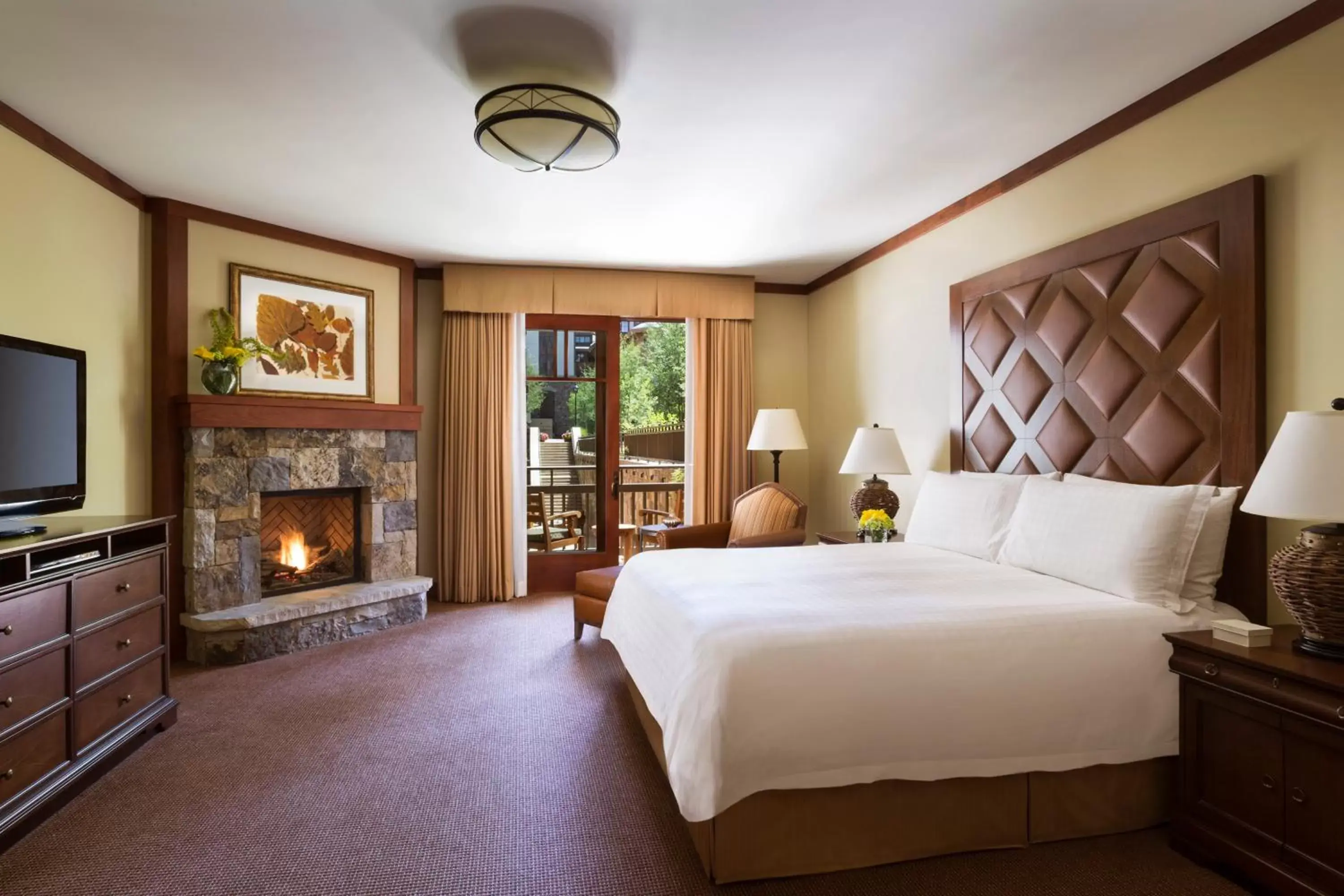 Photo of the whole room in Four Seasons Resort Vail