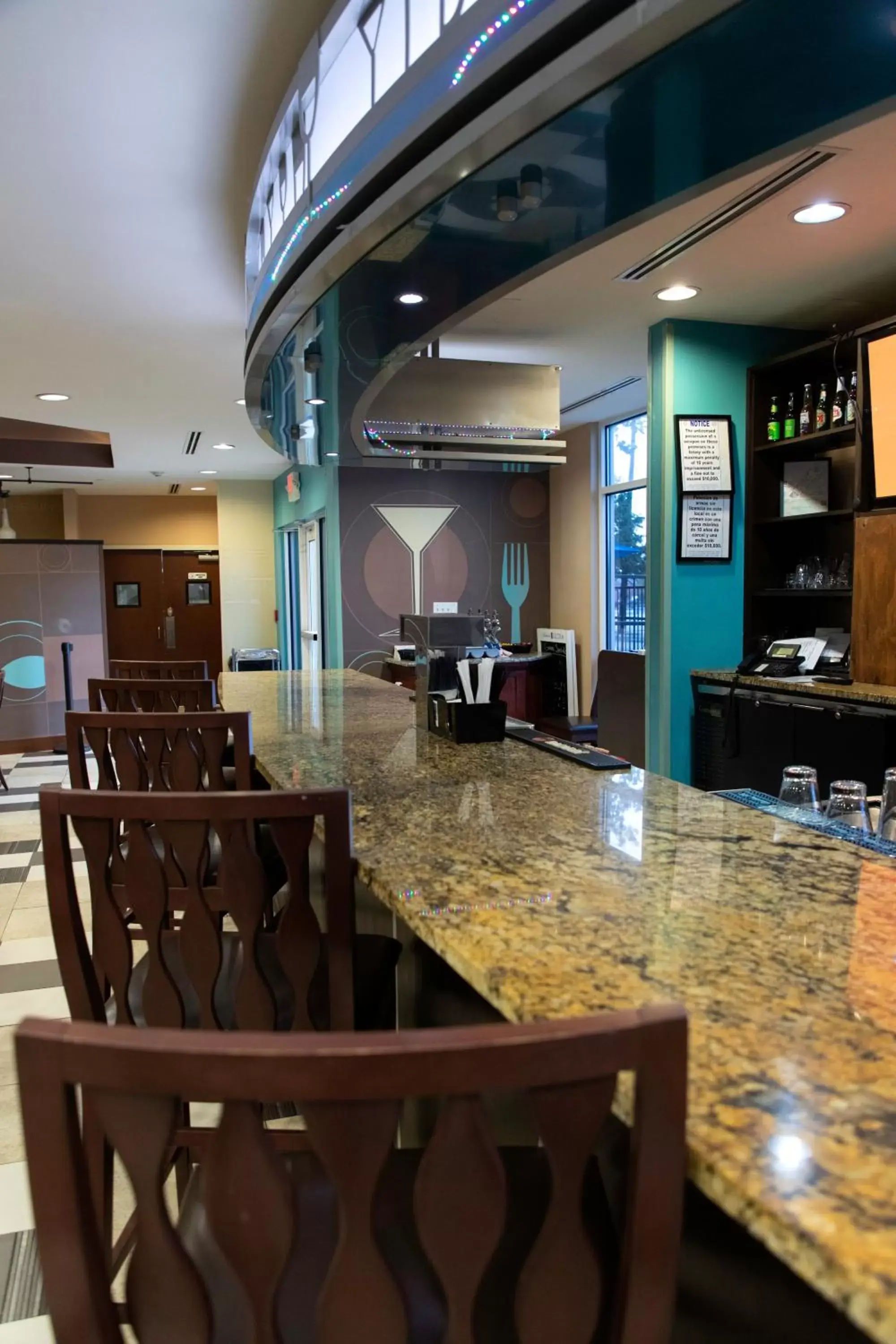 Lounge/Bar in Holiday Inn Hotel & Suites Northwest San Antonio, an IHG Hotel