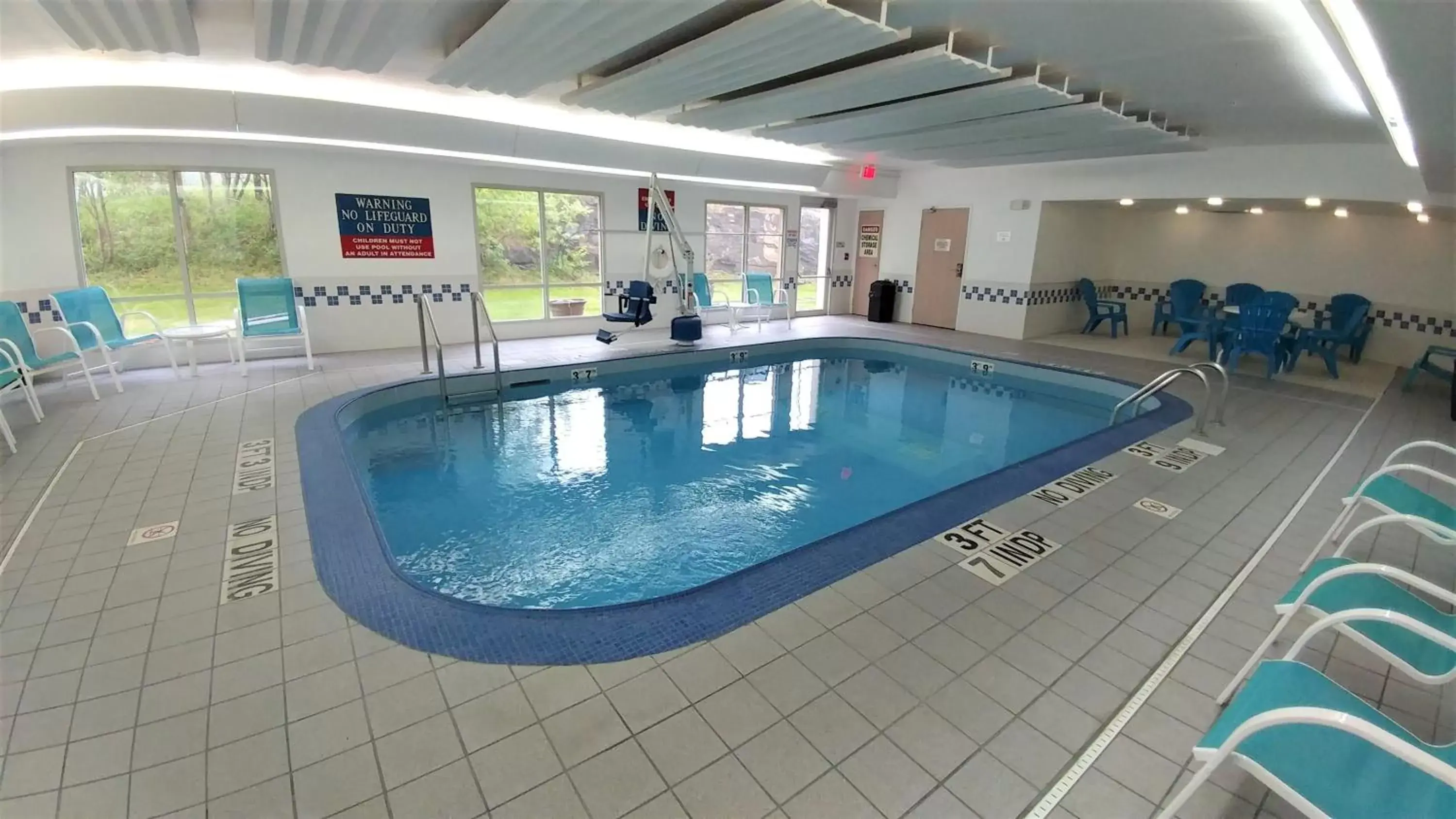 Swimming Pool in AmericInn by Wyndham Duluth