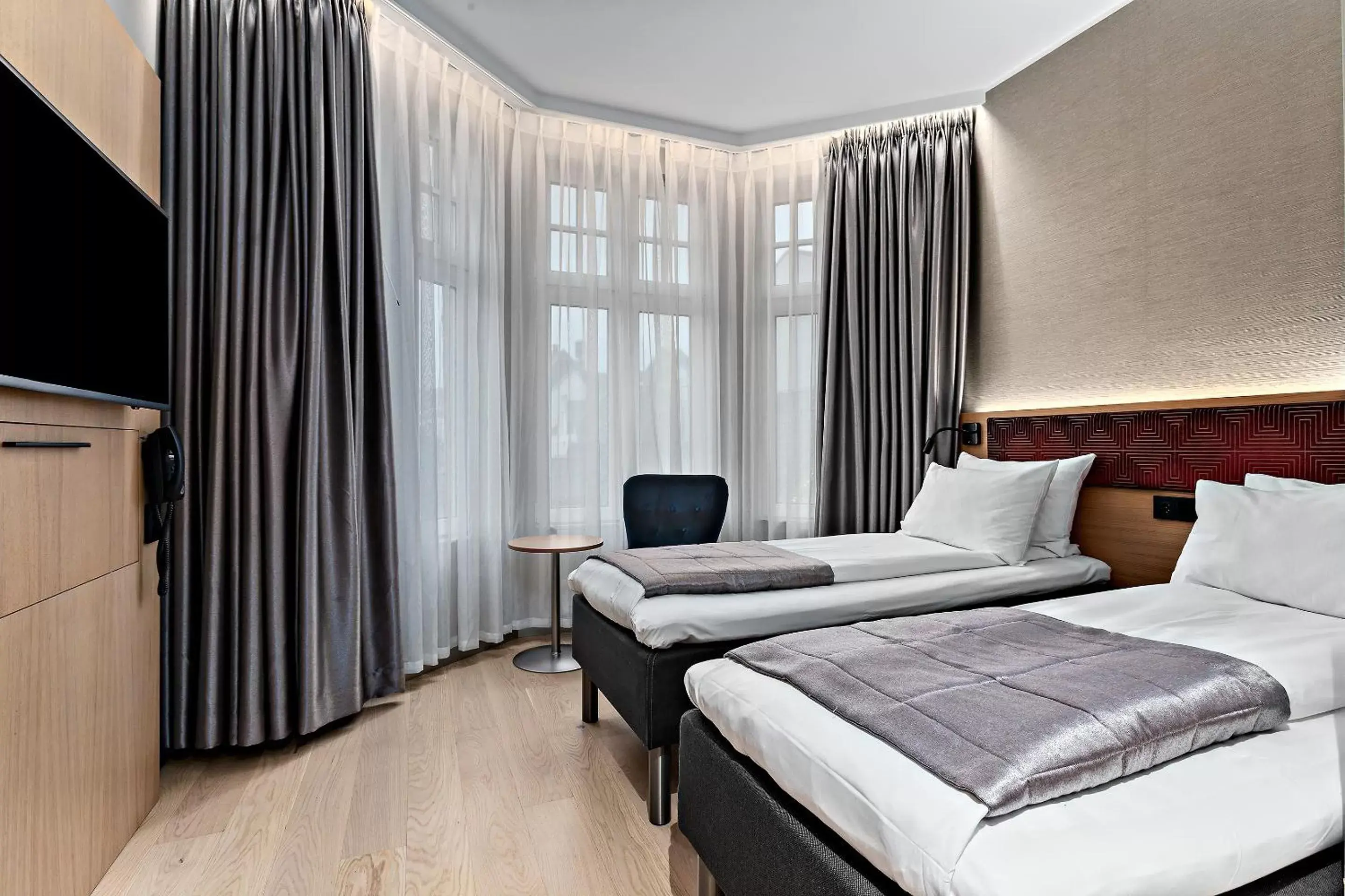 Bed in Bergen Harbour Hotel, WorldHotels Crafted