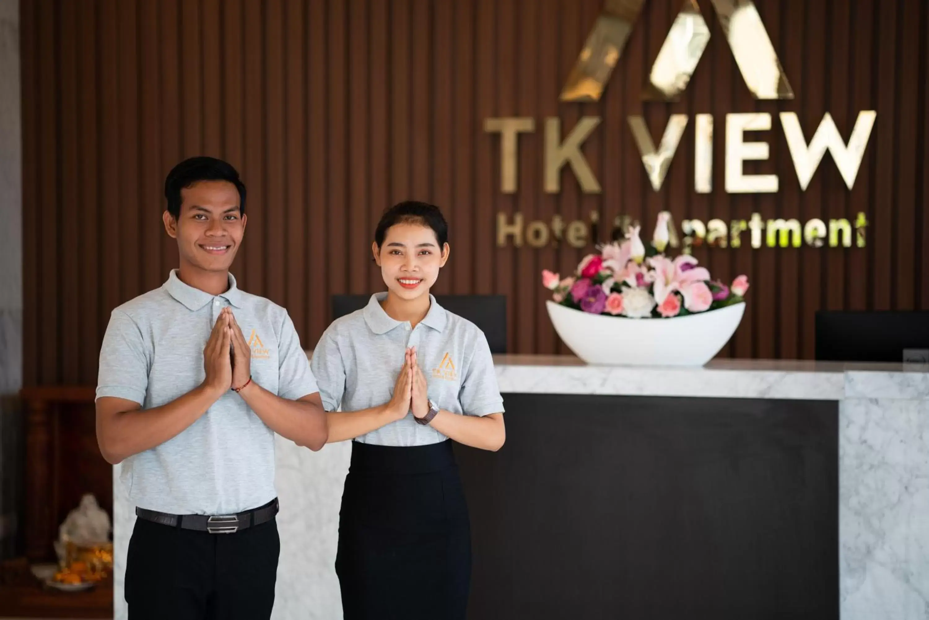 Staff in TK VIEW HOTEL & APARTMENT