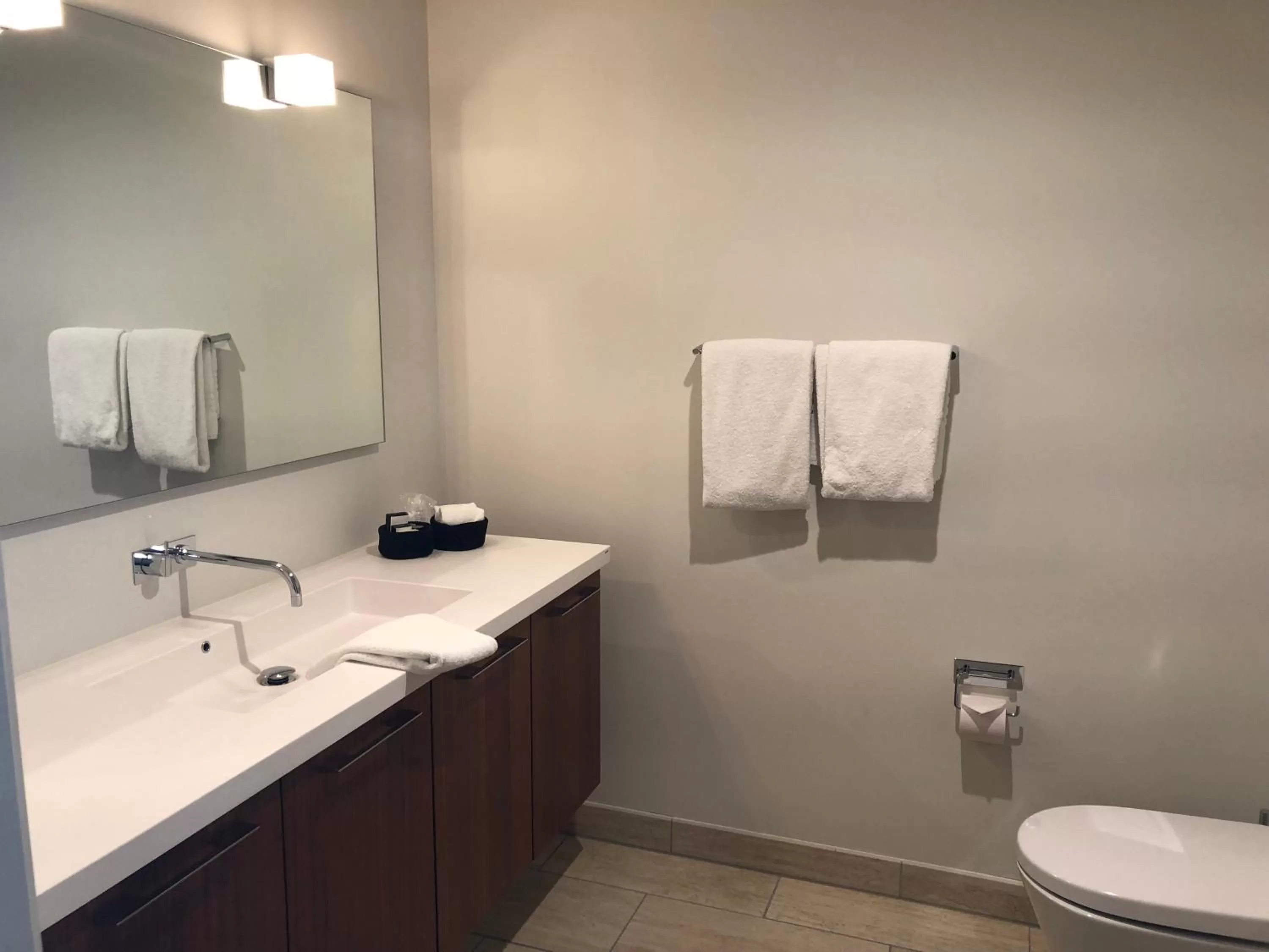 Bathroom in Best Western Plus Hotel Eyde