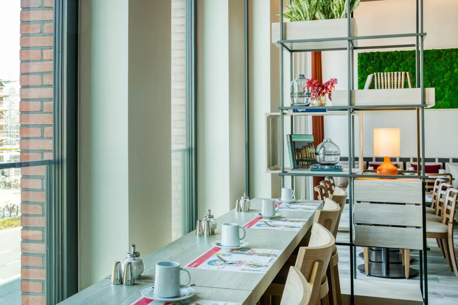 Restaurant/places to eat in IntercityHotel Hamburg-Barmbek Restaurant/places to eat in IntercityHotel Hamburg-Barmbek