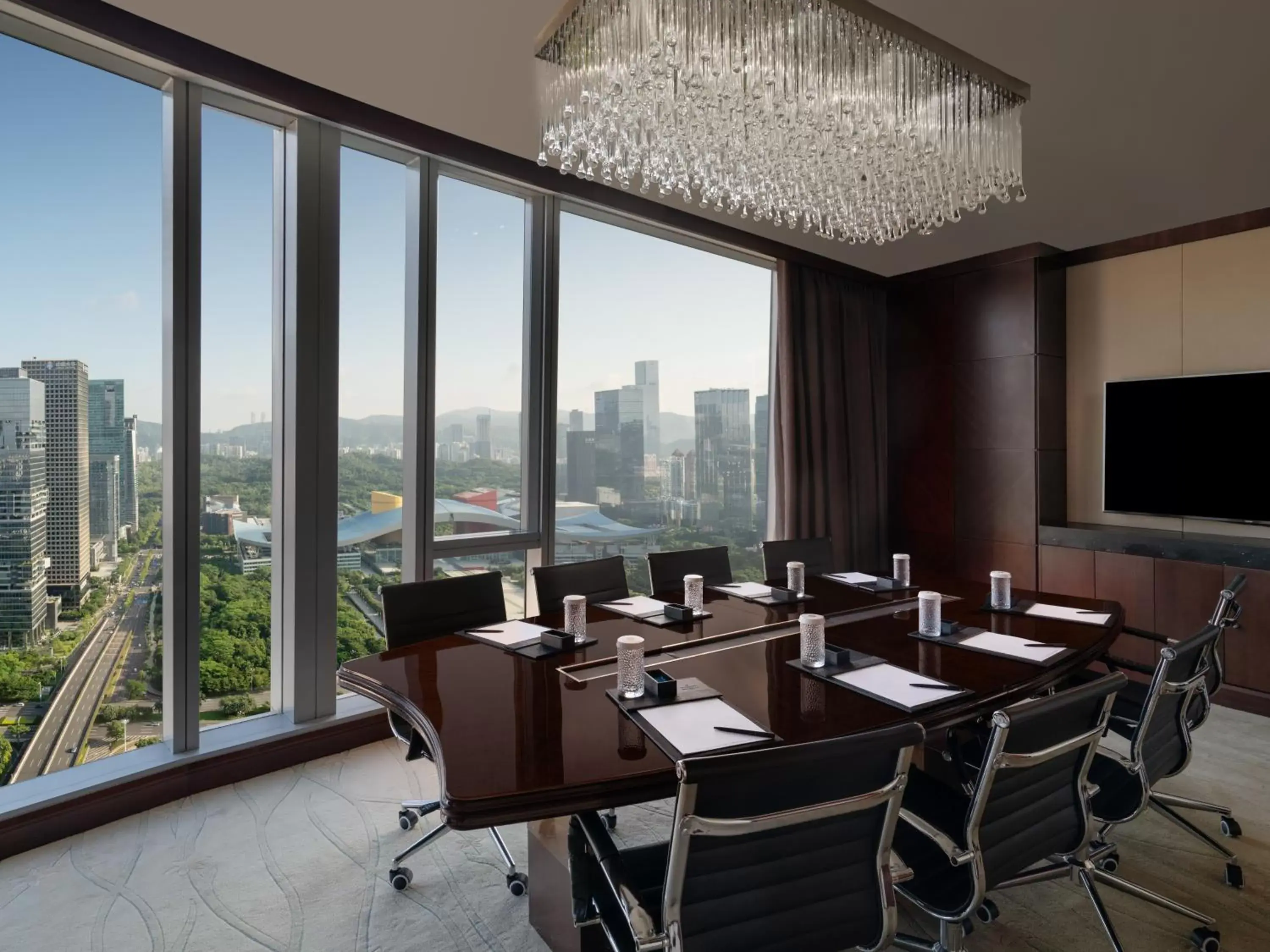 Meeting/conference room in Futian Shangri-La, Shenzhen,Near to Shenzhen Convention&Exhibition Centre, Futian Railway Station