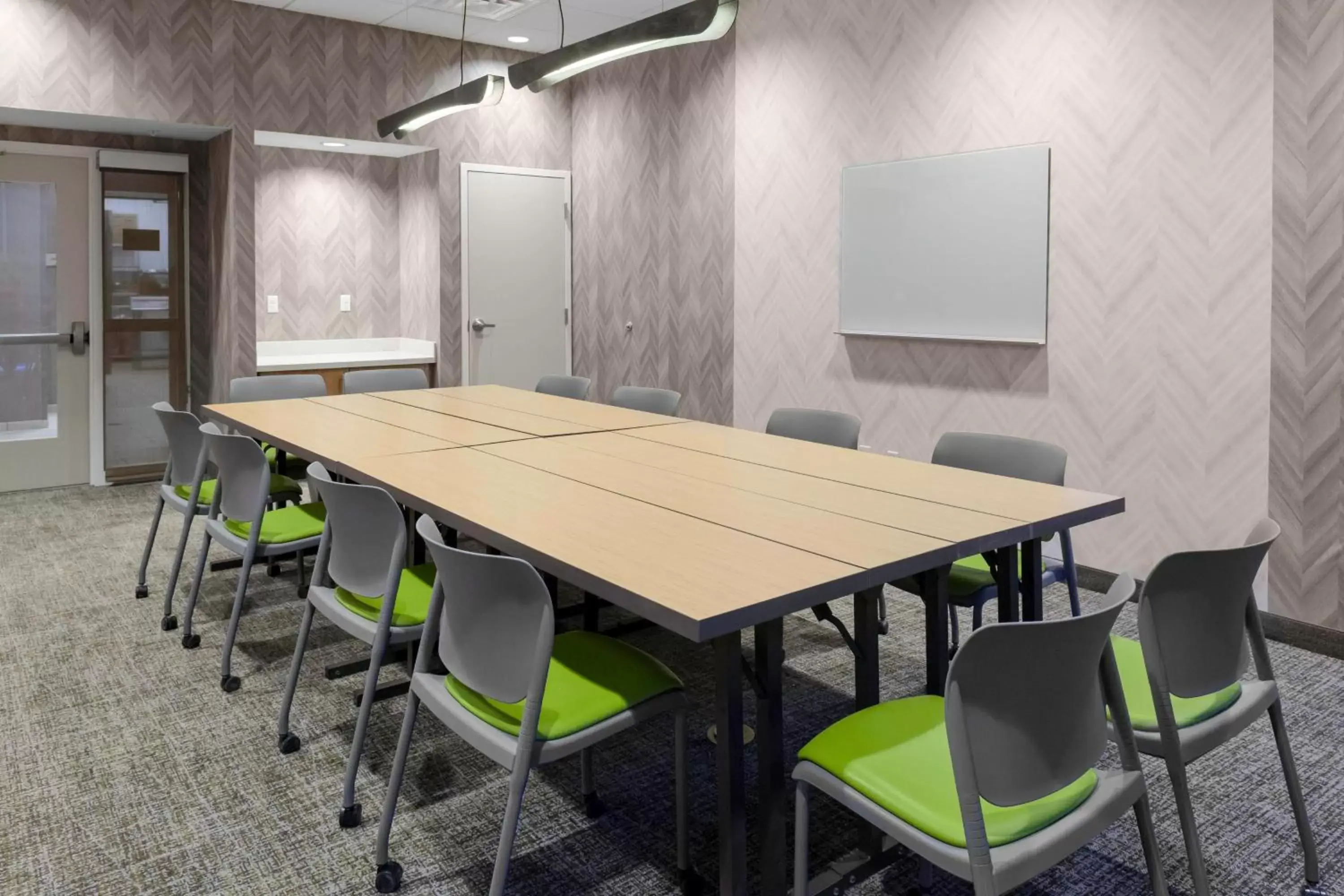 Meeting/conference room in SpringHill Suites by Marriott Denver Tech Center