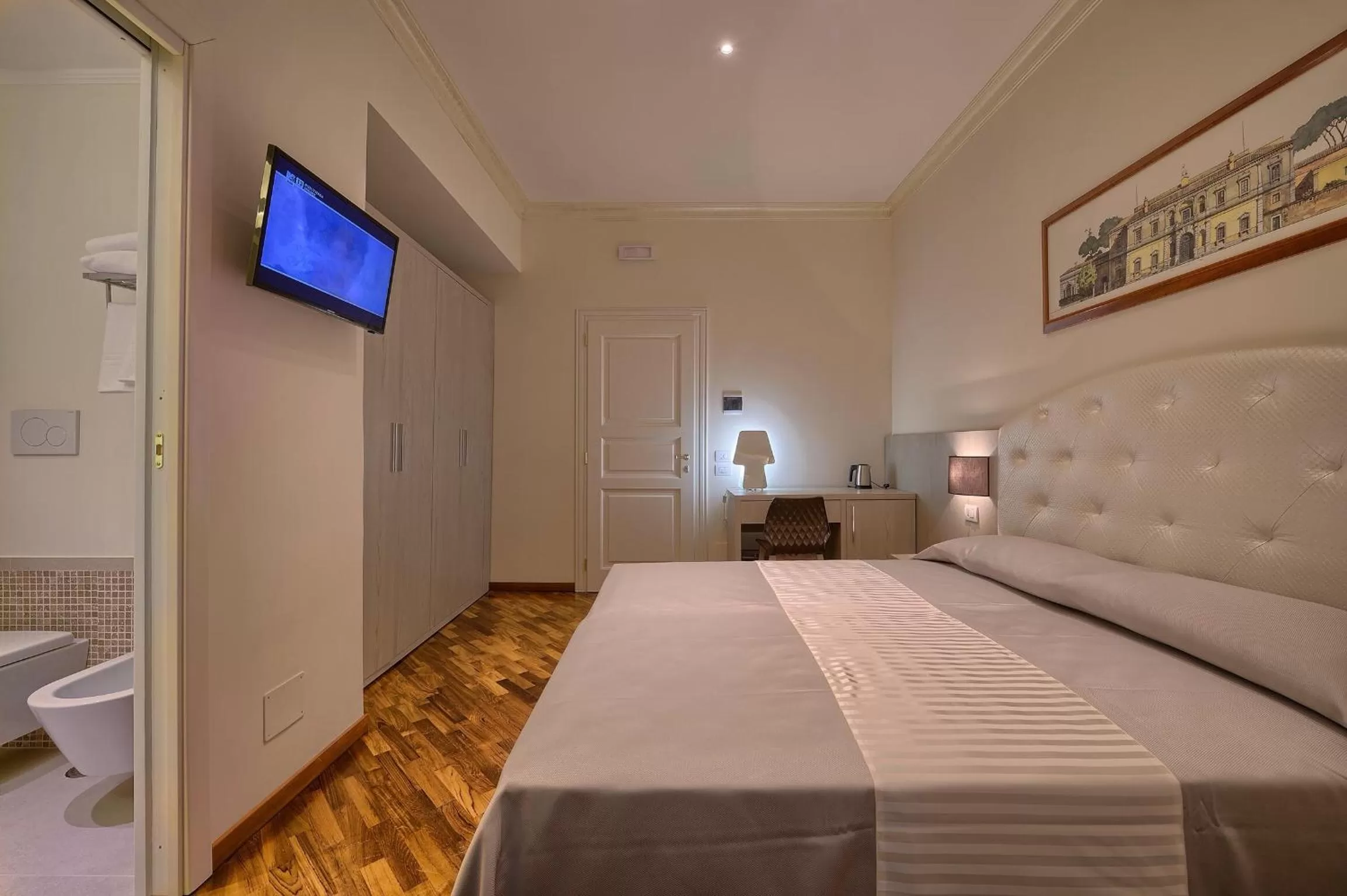 Bedroom, Bed in Polinari Rooms San Pietro Roma