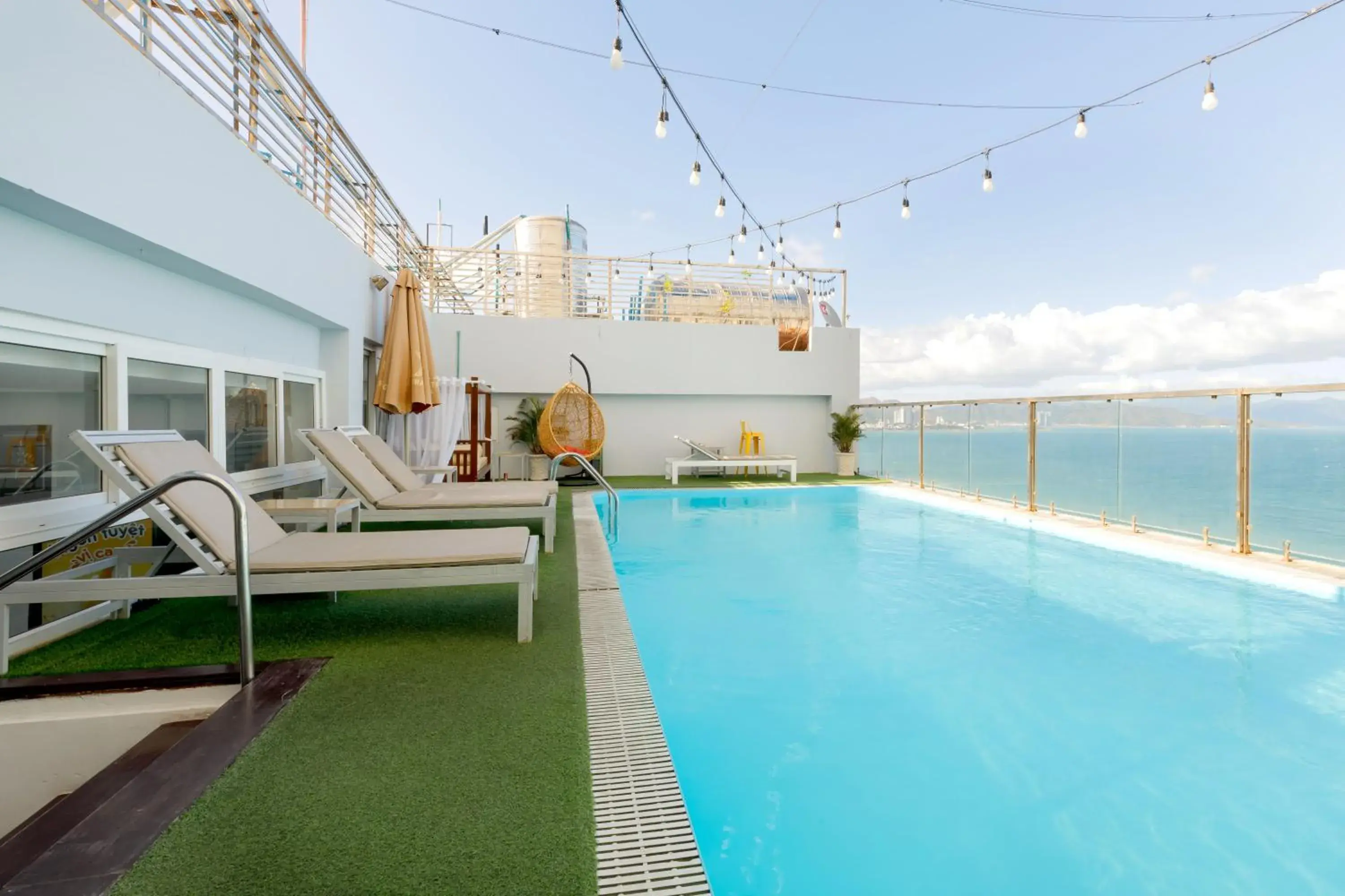 Swimming Pool in Paris Nha Trang Hotel