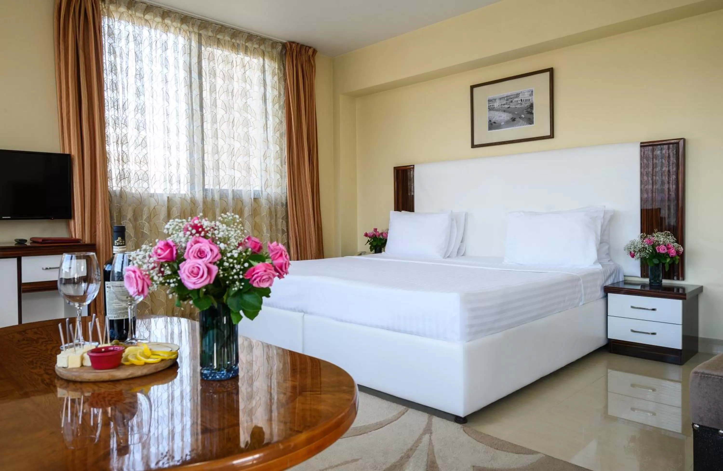 Bedroom, Bed in Royal Plaza by Stellar Hotels, Yerevan