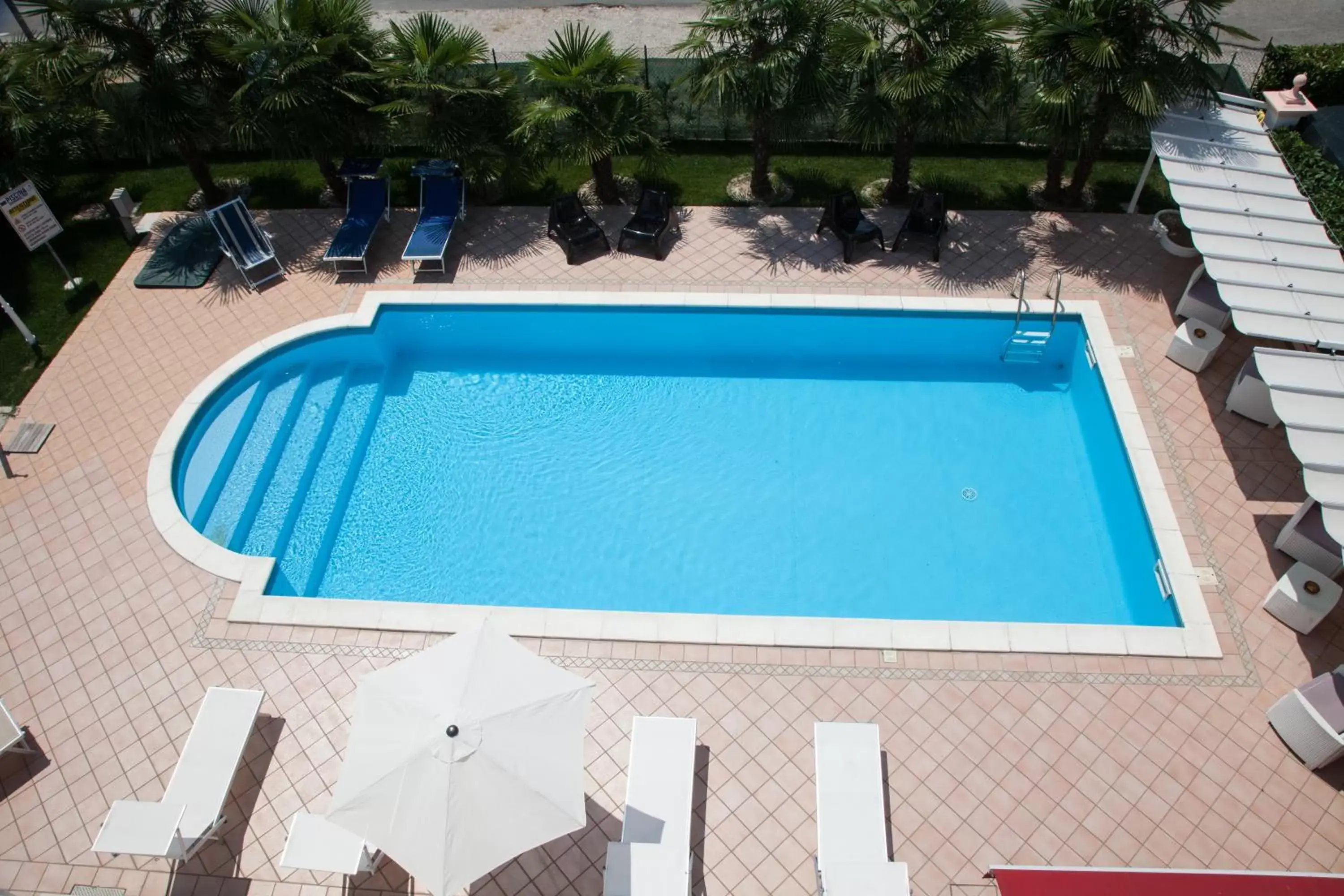 Bird's eye view, Pool View in Hotel Master