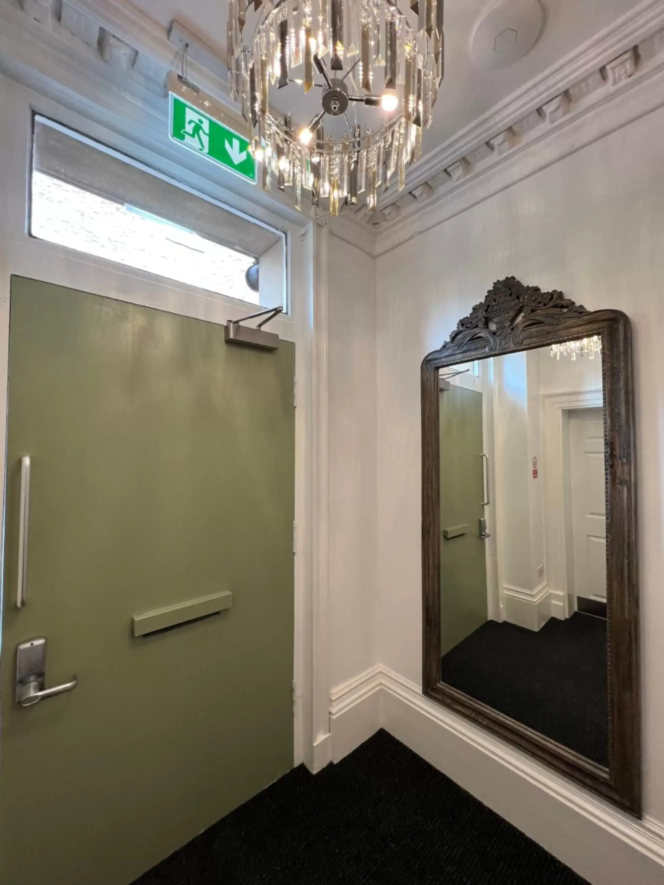 Facade/entrance, Bathroom in Winckley Square Residences