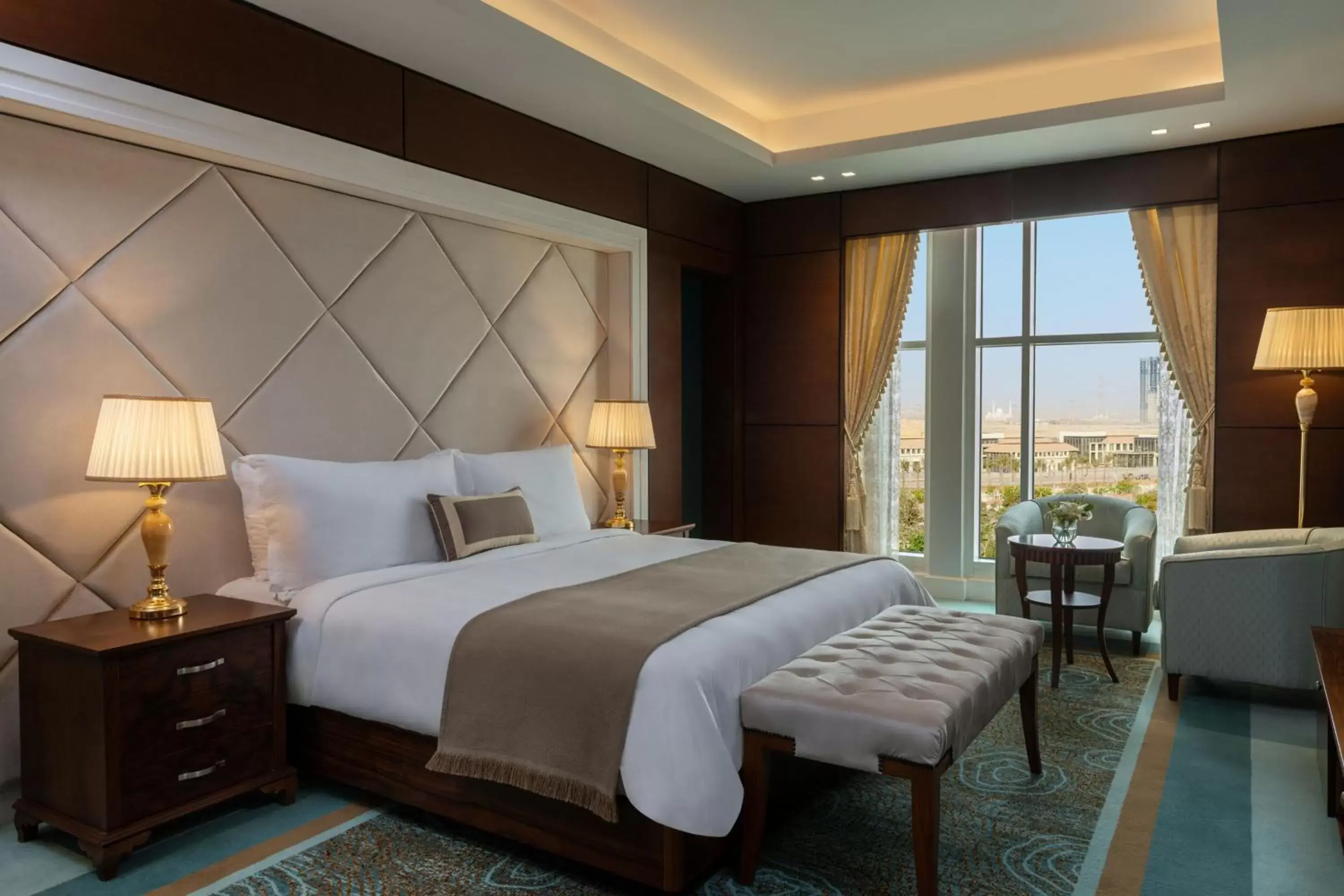 Bedroom, Bed in The St. Regis Almasa Hotel, Cairo