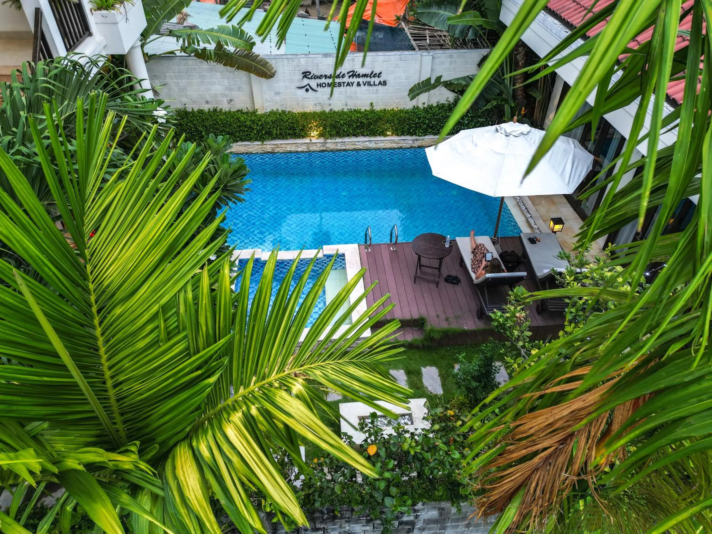 Swimming pool in Riverside Hamlet Homestay & Villa