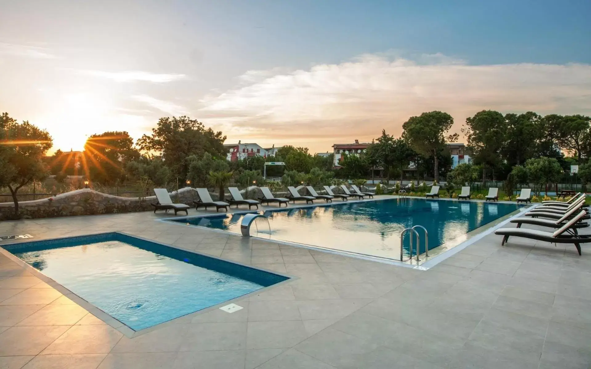 Pool view in Helen Troya Hotel Geyikli Pool view in Helen Troya Hotel Geyikli