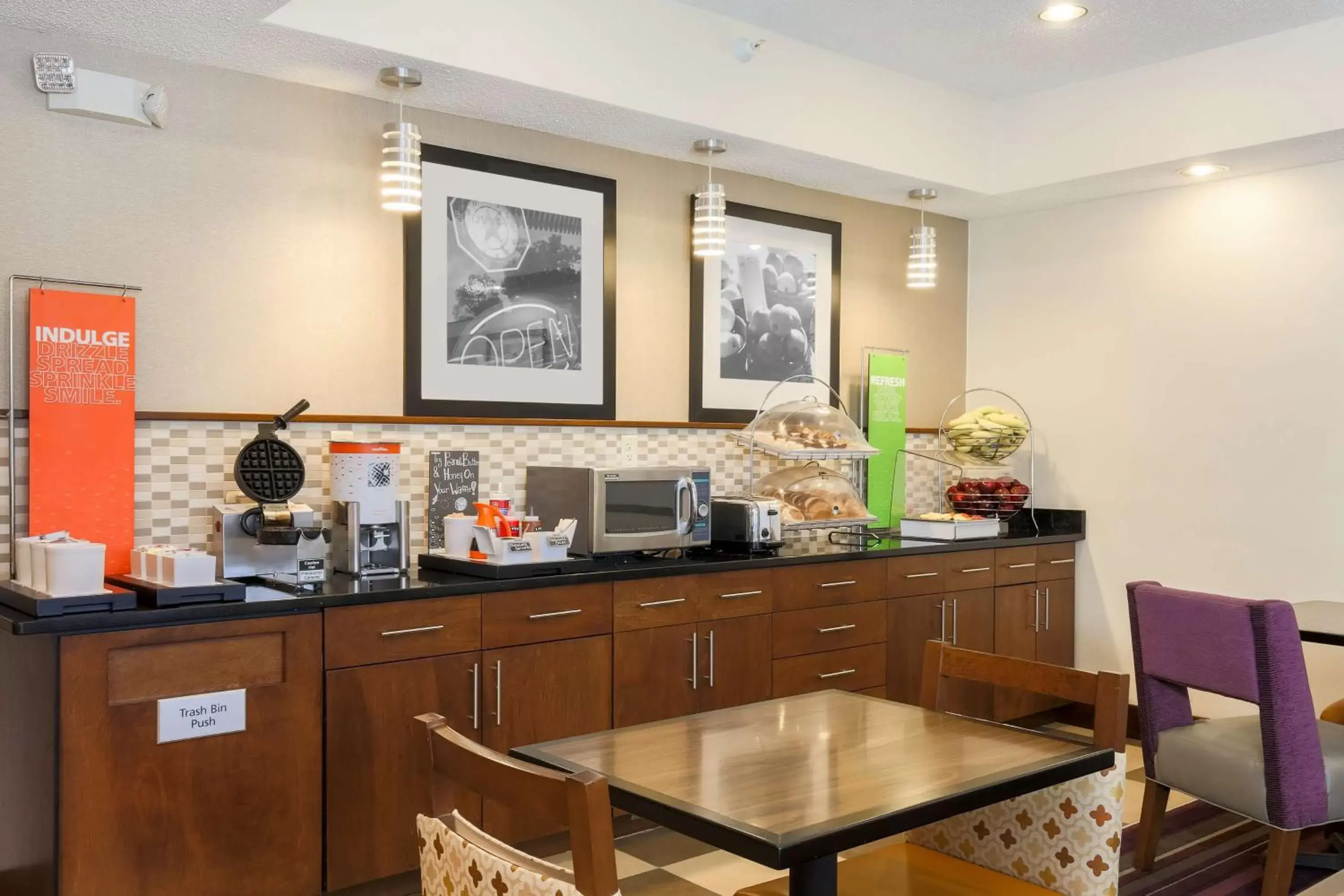 Breakfast, Restaurant/Places to Eat in Hampton Inn Decatur/Forsyth