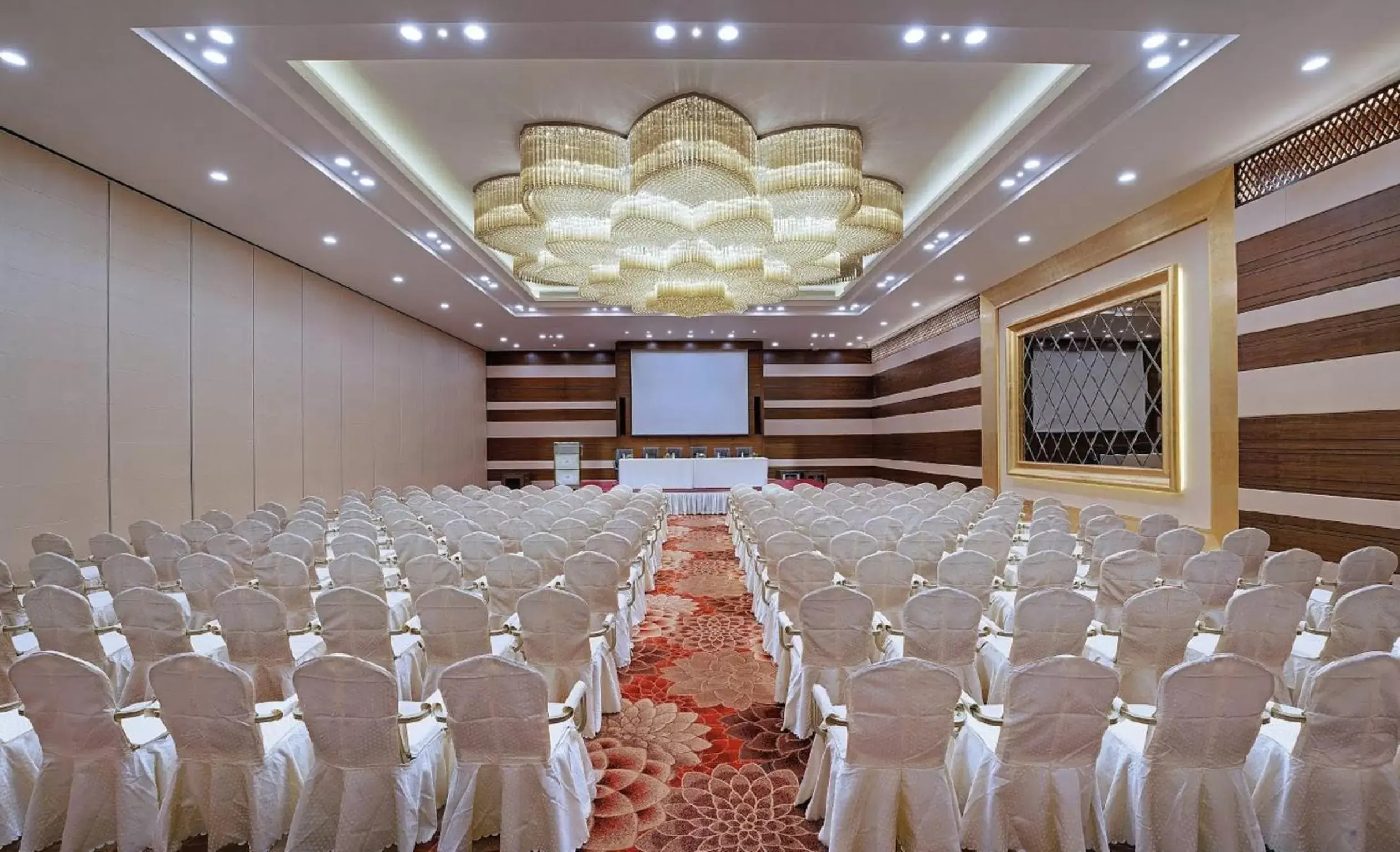 Banquet/Function facilities, Banquet Facilities in Sayaji Kolhapur