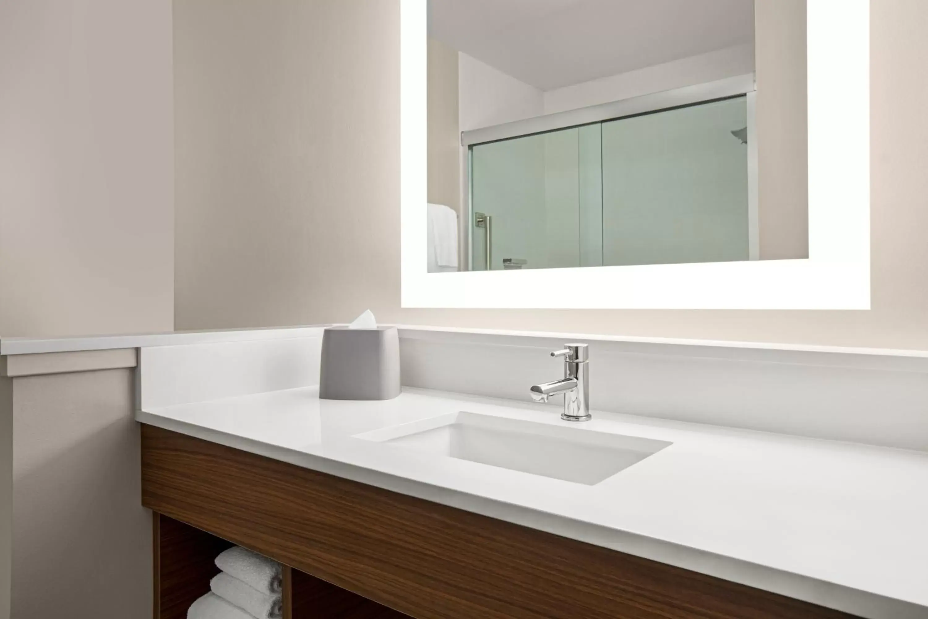 Bathroom in Holiday Inn Express & Suites - Ukiah, an IHG Hotel