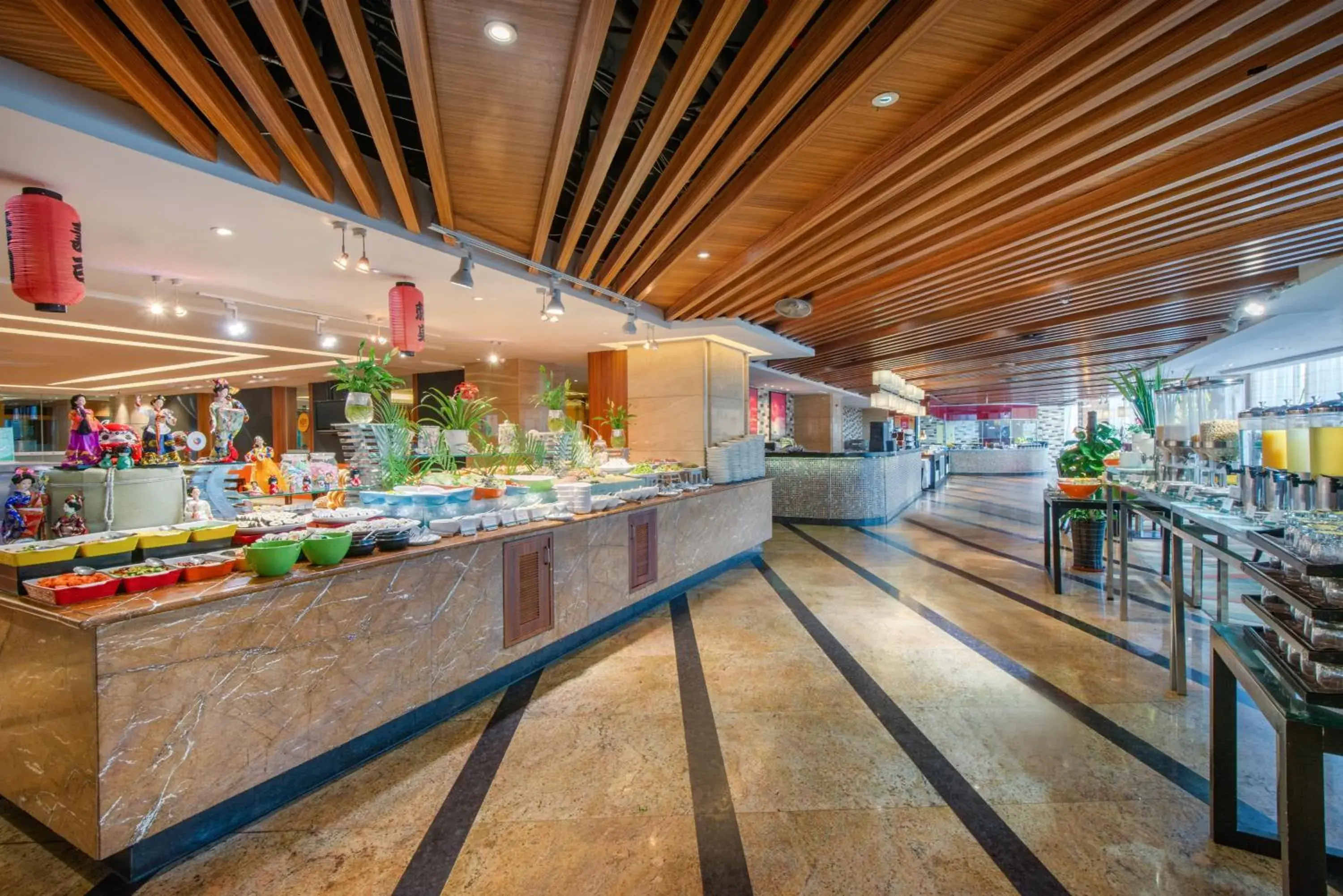Restaurant/places to eat in Qingdao Parkview Holiday Hotel