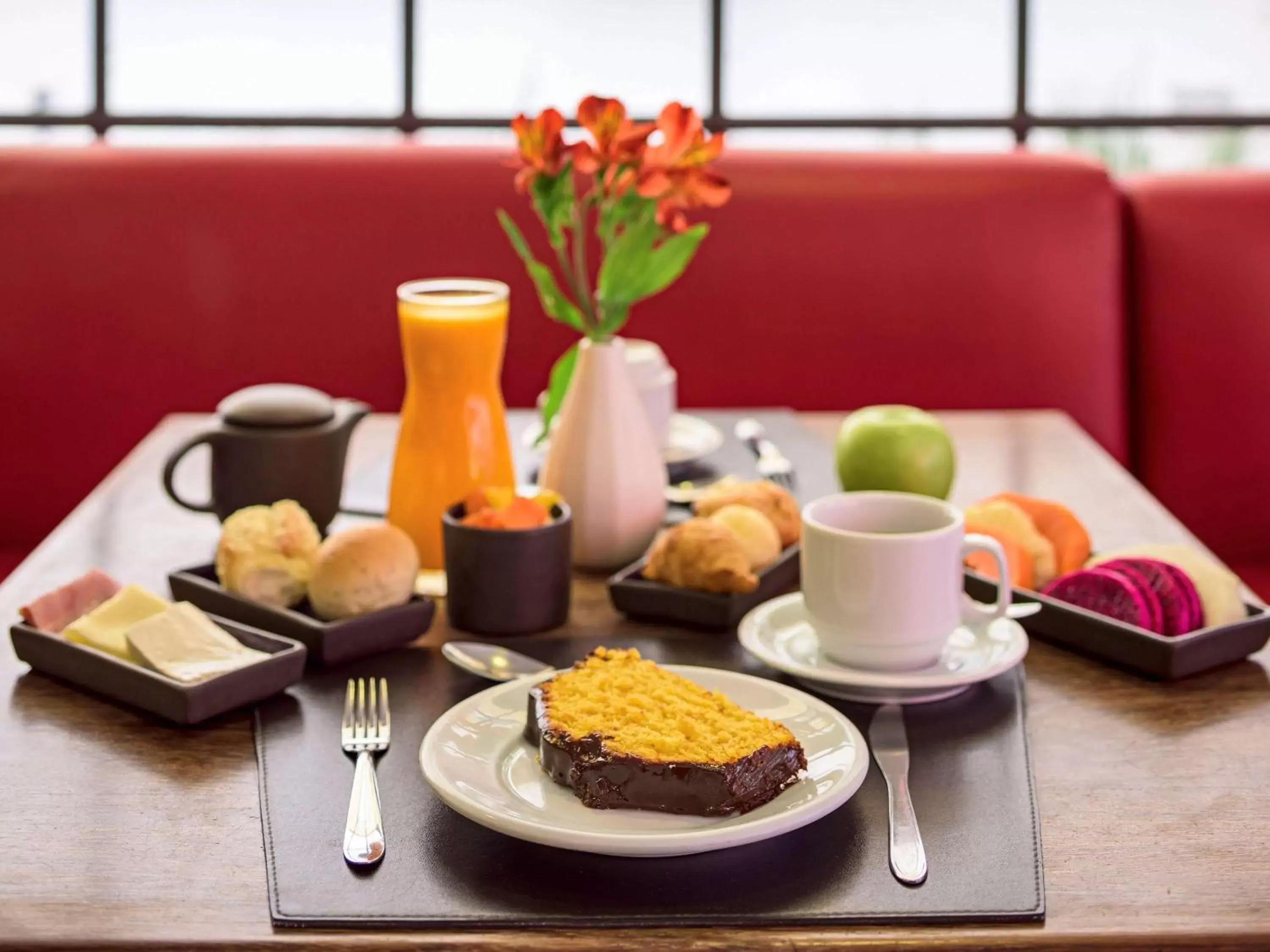 Restaurant/places to eat, Breakfast in Mercure Sao Paulo Alamedas